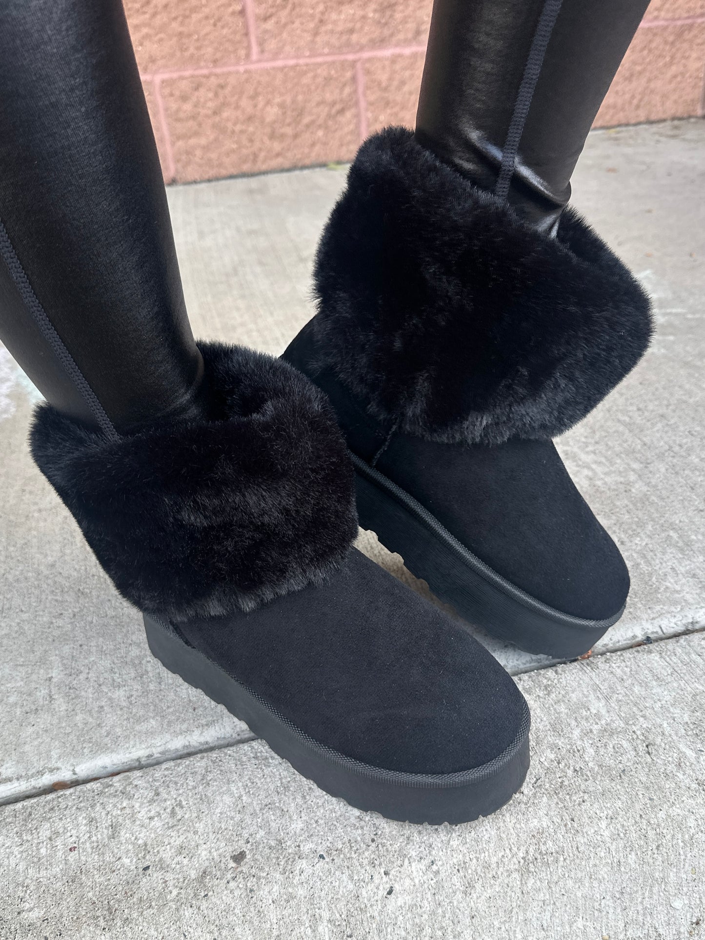 Everlie Black Bootie