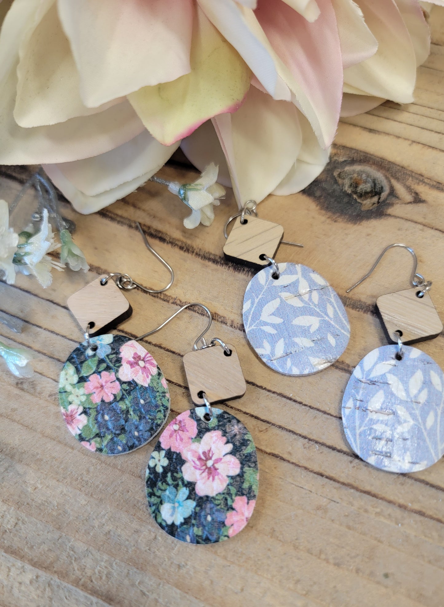 White Oak Floral Earrings