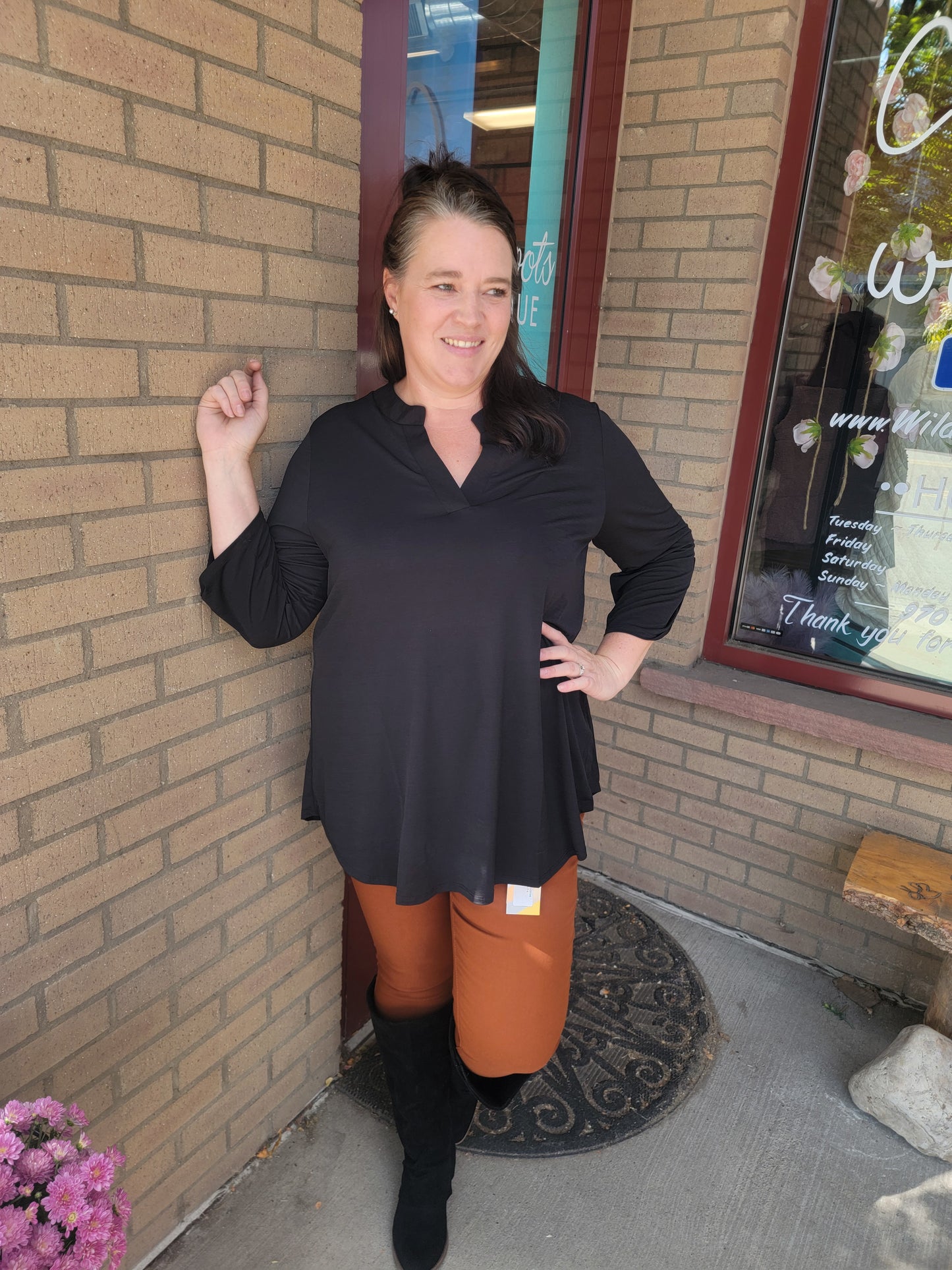 Solid Black 3/4 Sleeve Blouse