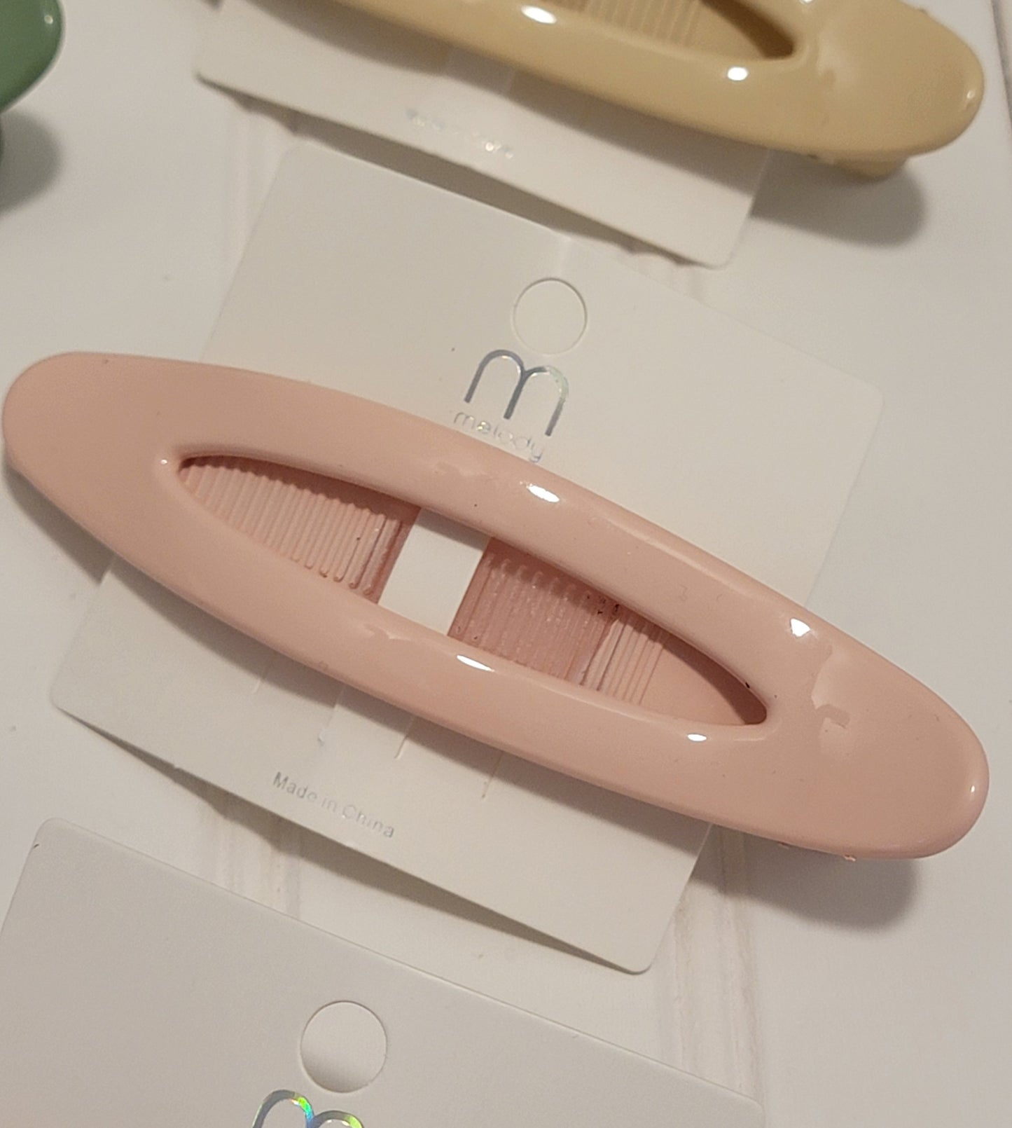 Oval Fish Hair Clip
