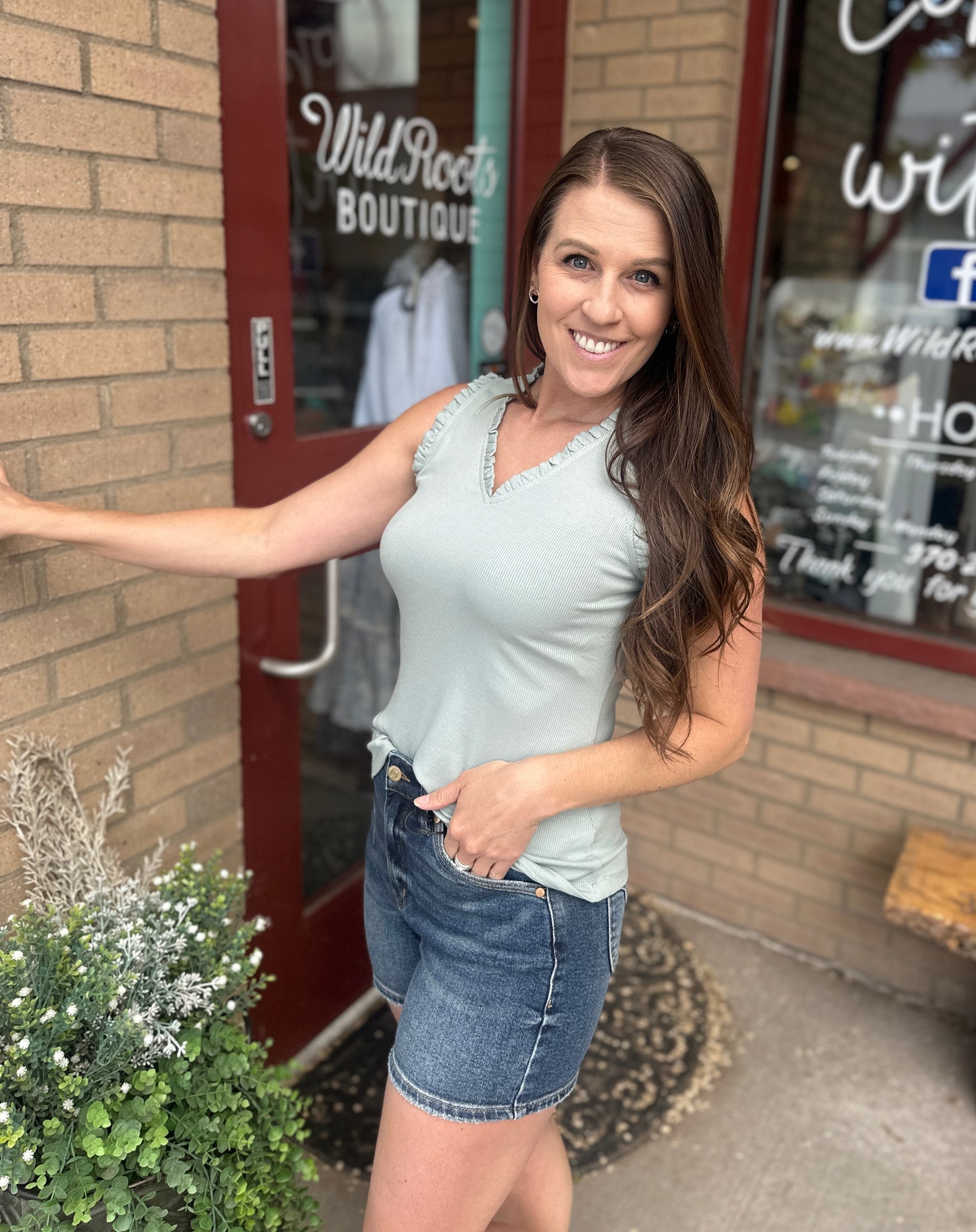 V-Neck Frilled Knit Top