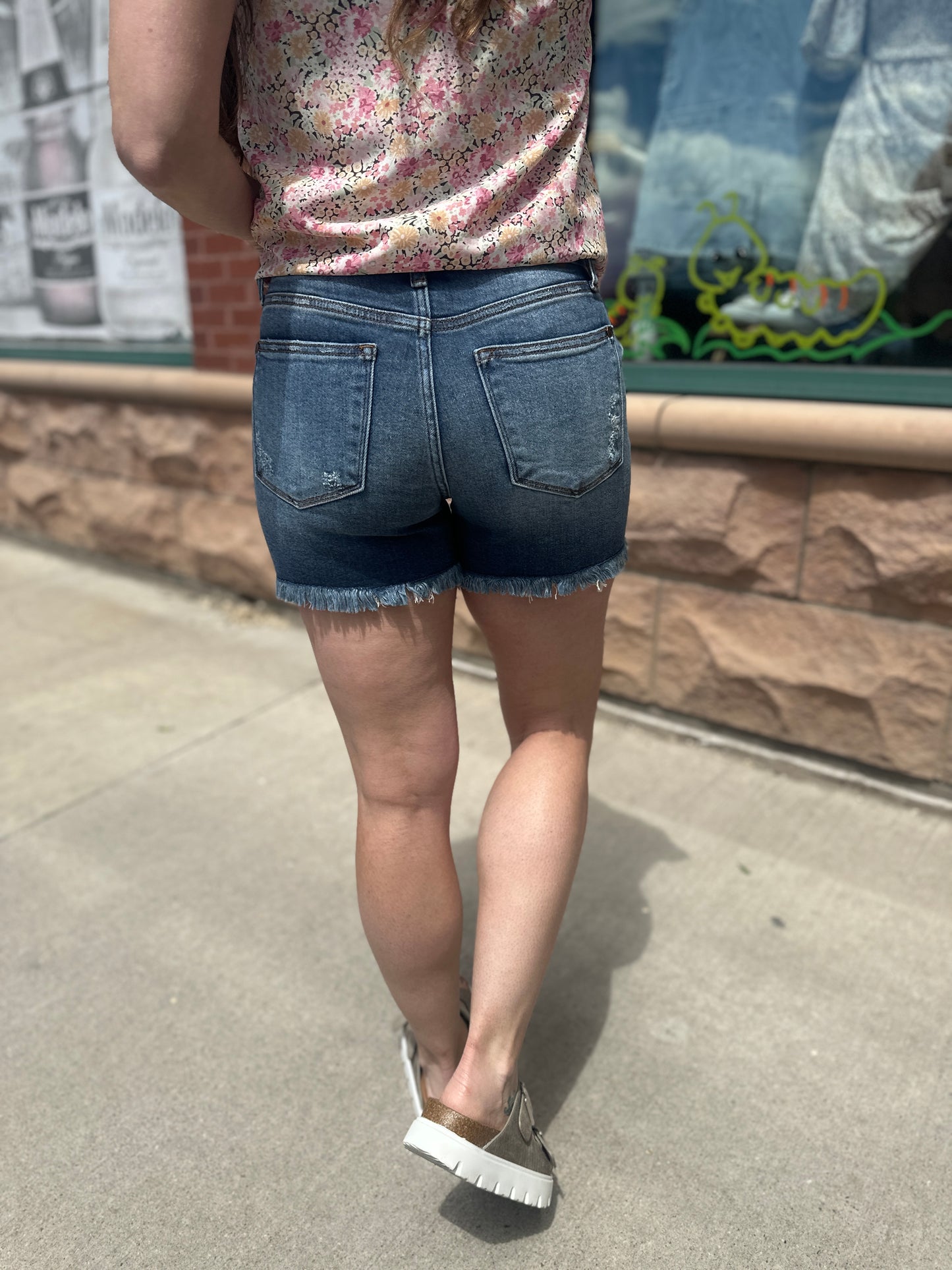 Erin Double Button Short