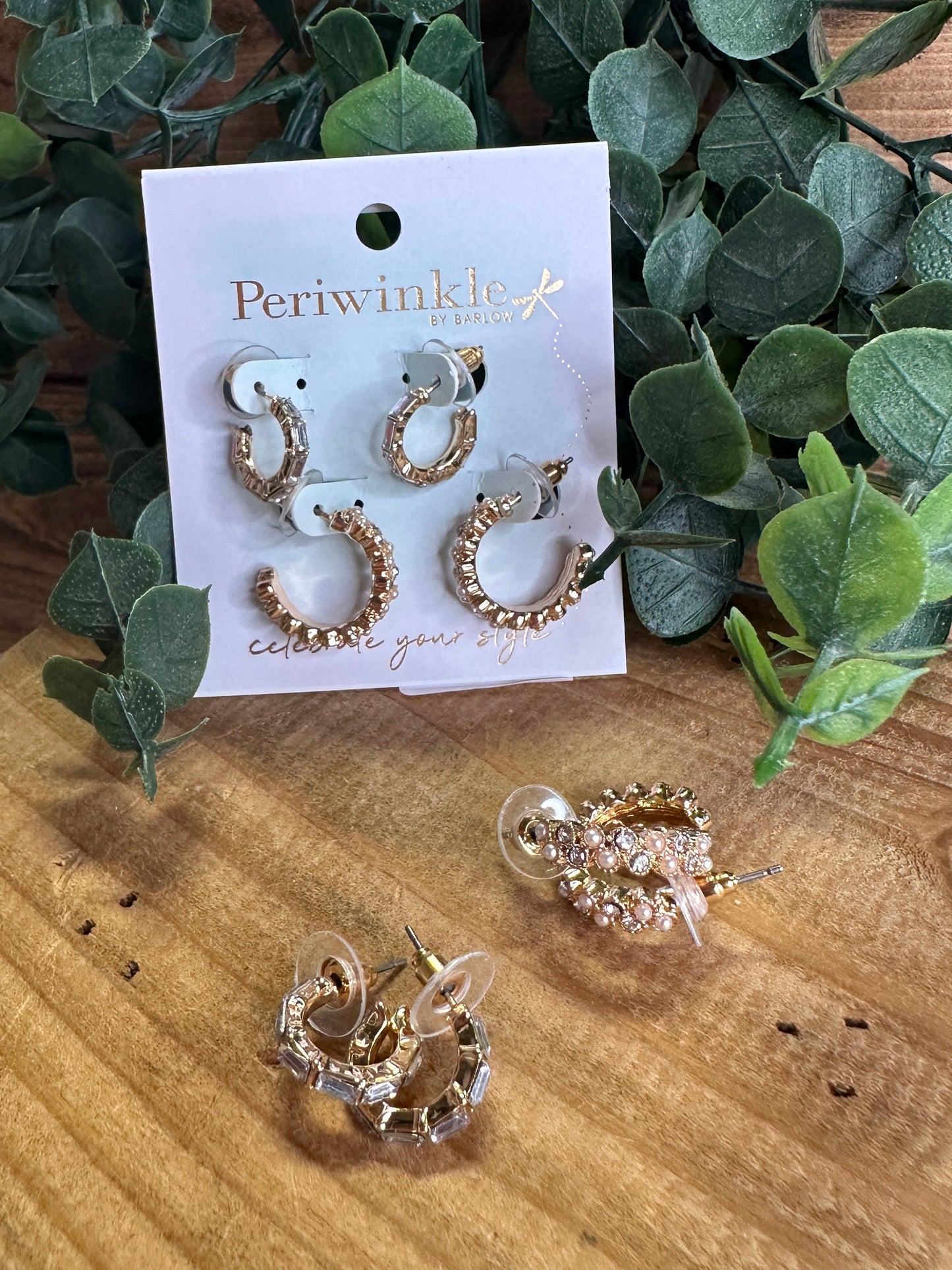 Set of 2 Gold Hoops
