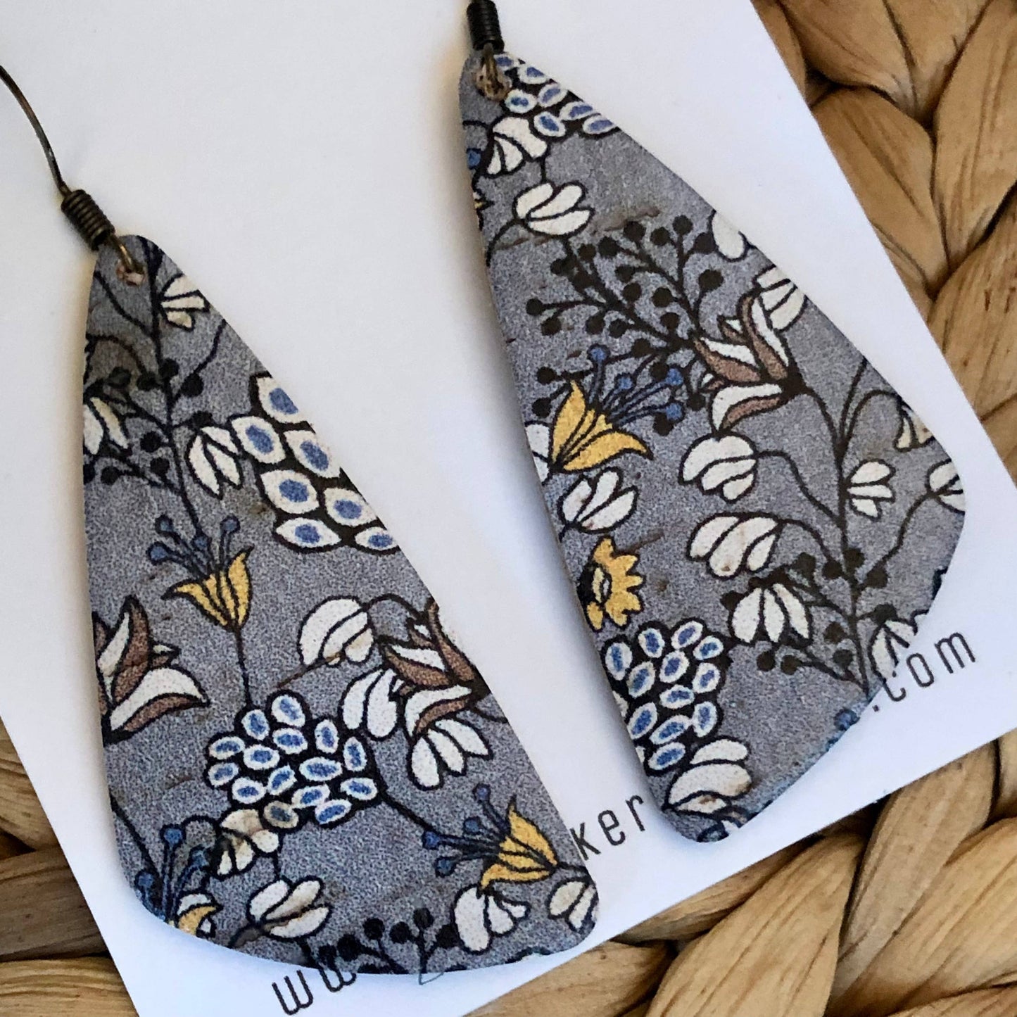 Zoe - Bluebell Buttercup