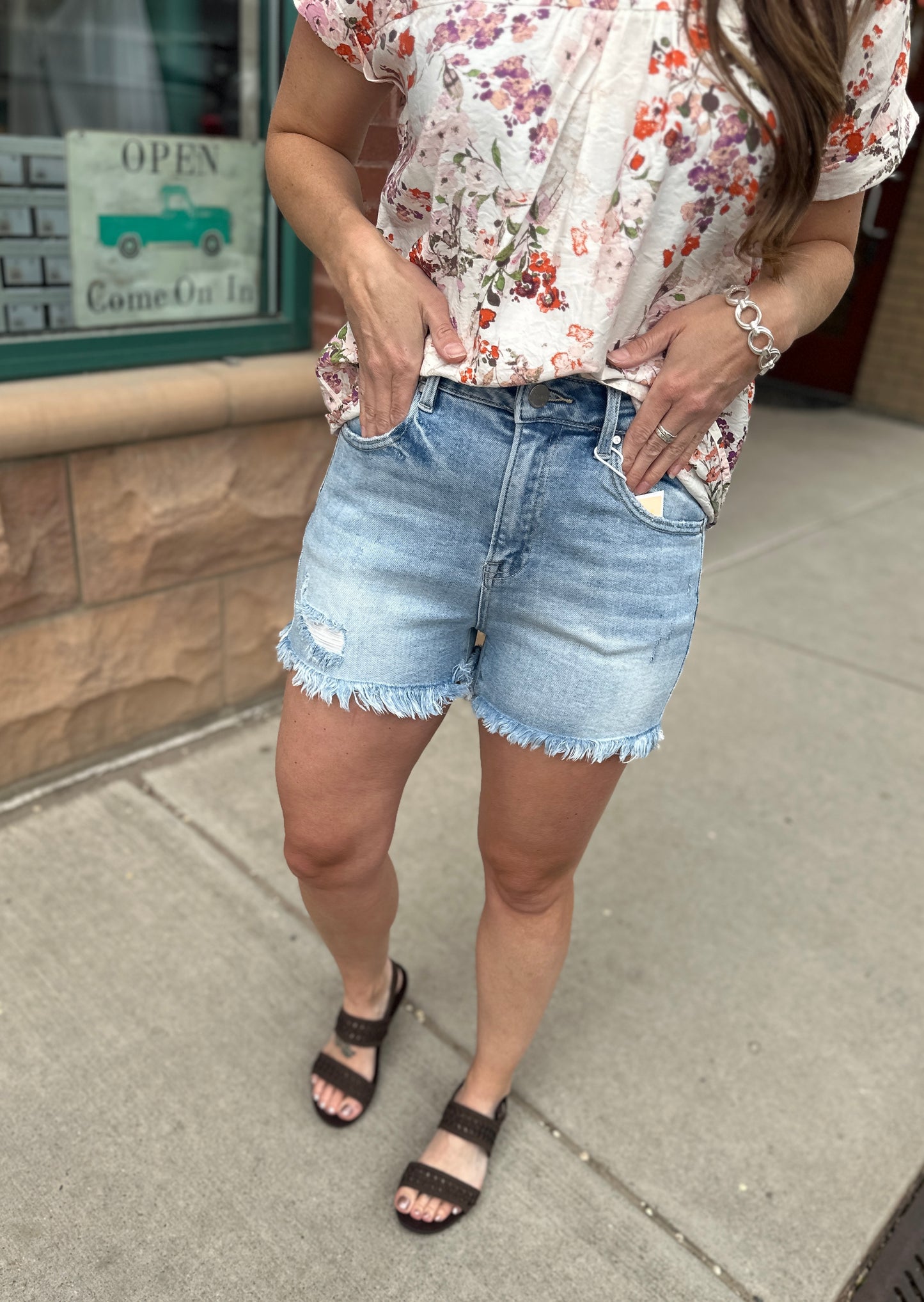 Casey Frayed Hem Shorts