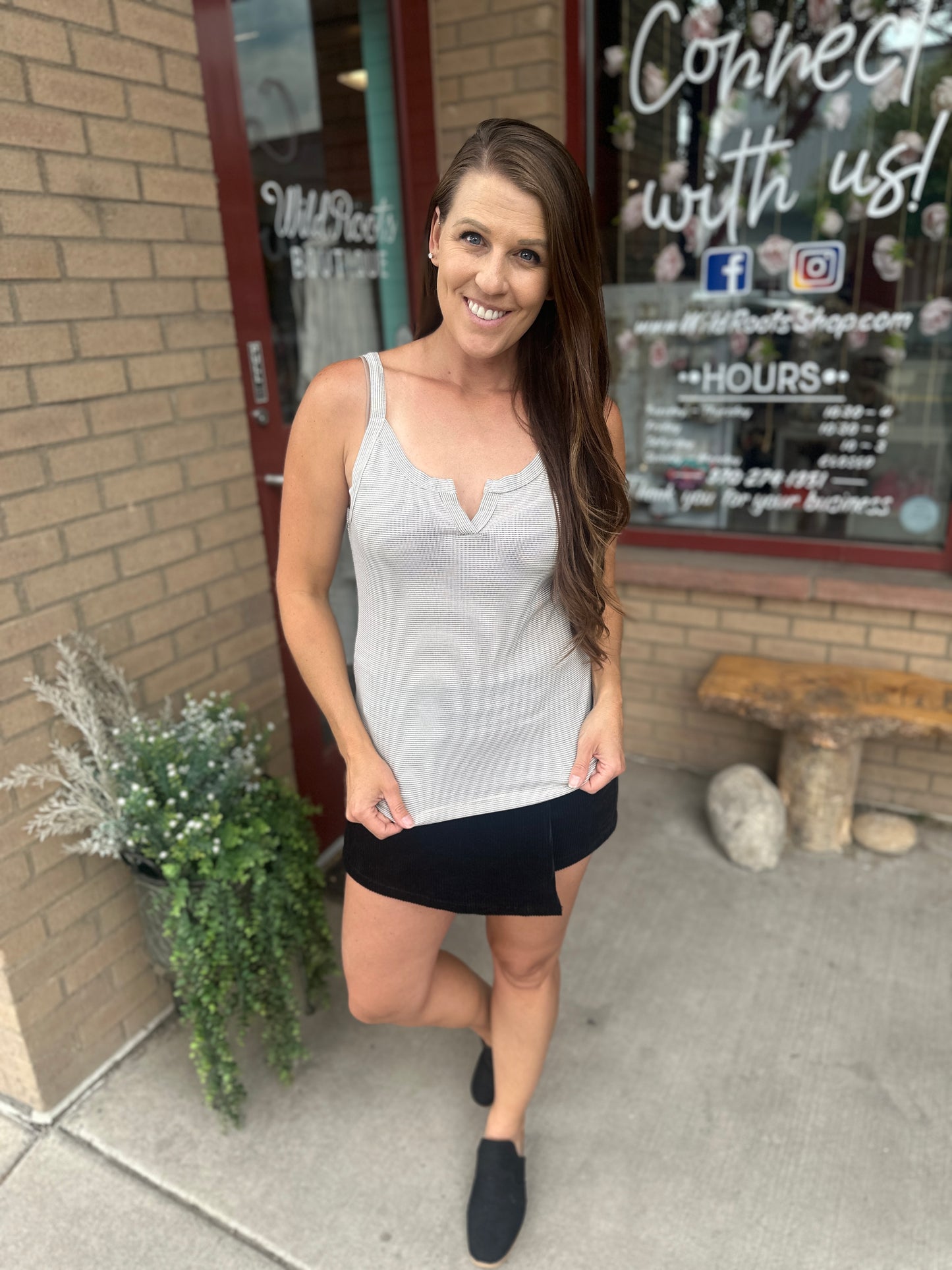 Textured Knit Split V-Neck Tank