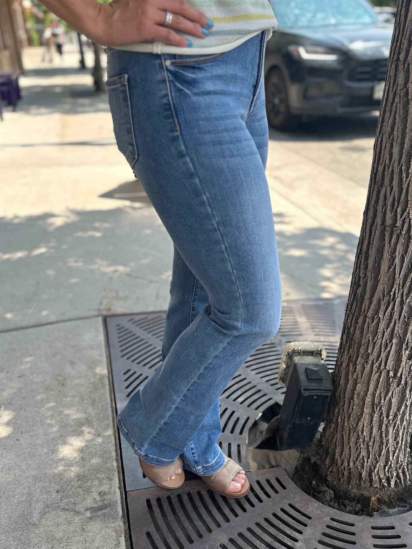 Mindy Bootcut Jeans