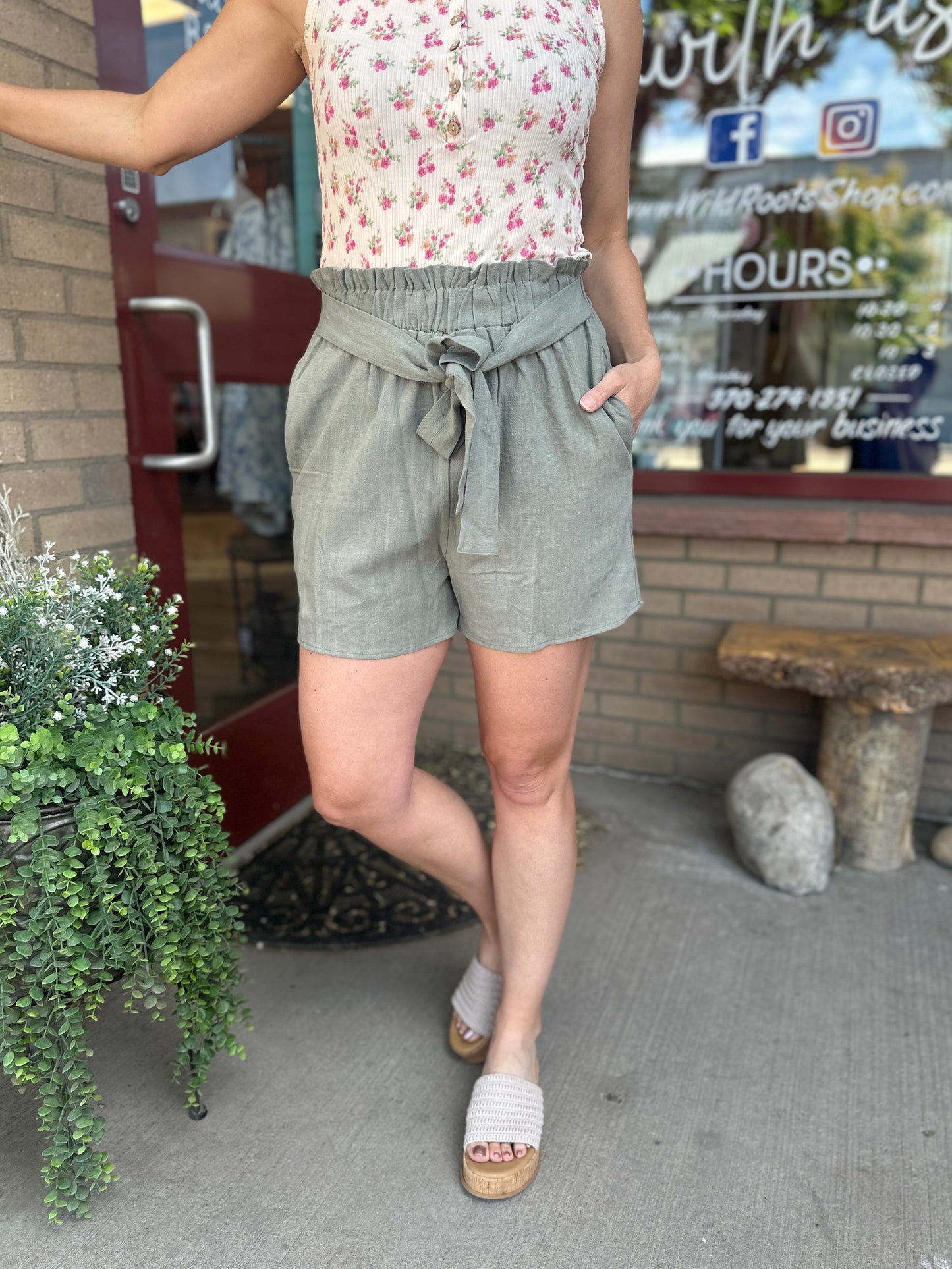 Libby Linen Shorts