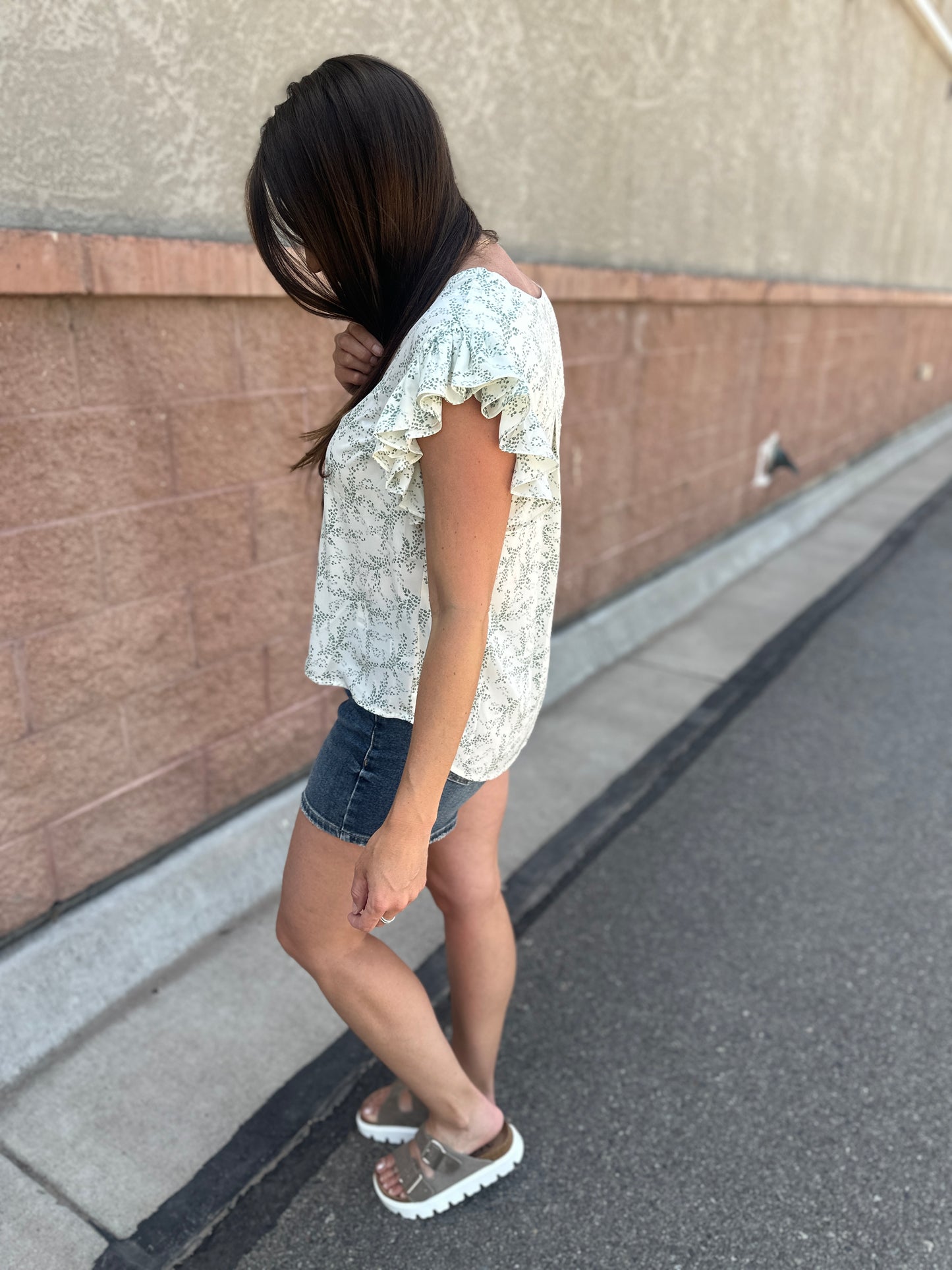Ivory Floral Ruffle Blouse