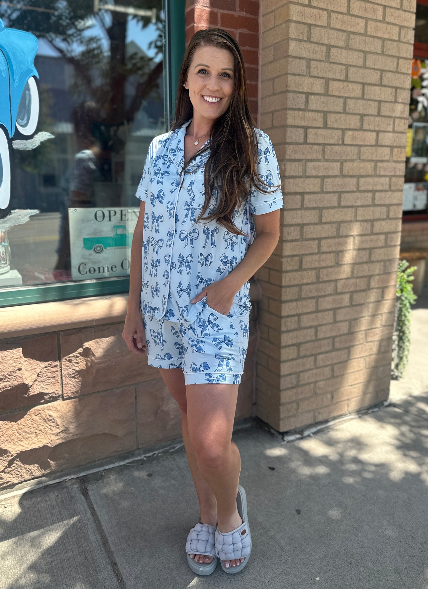 Blue Bow Lounge Set