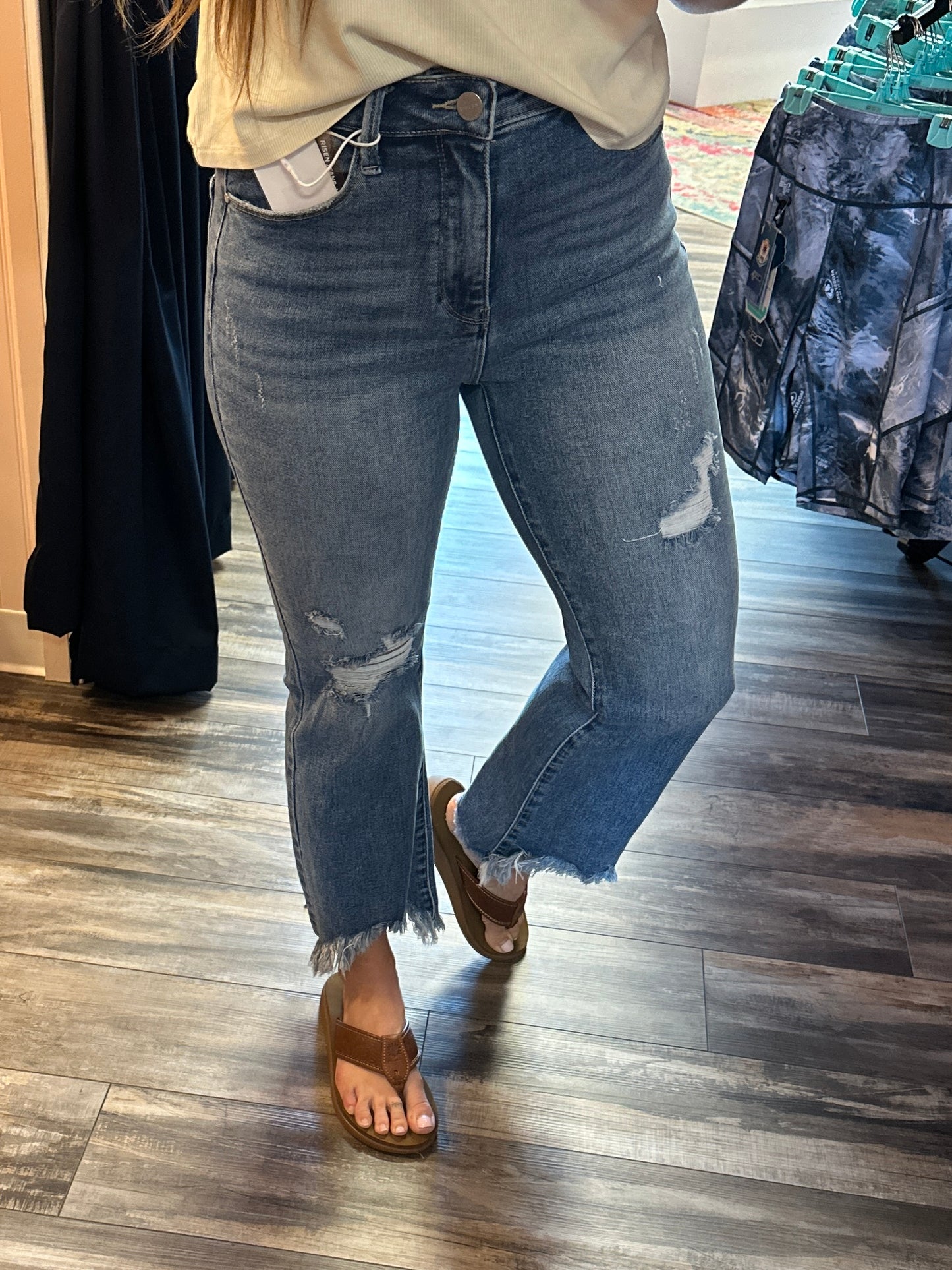 Cropped Kendra Frayed Jeans