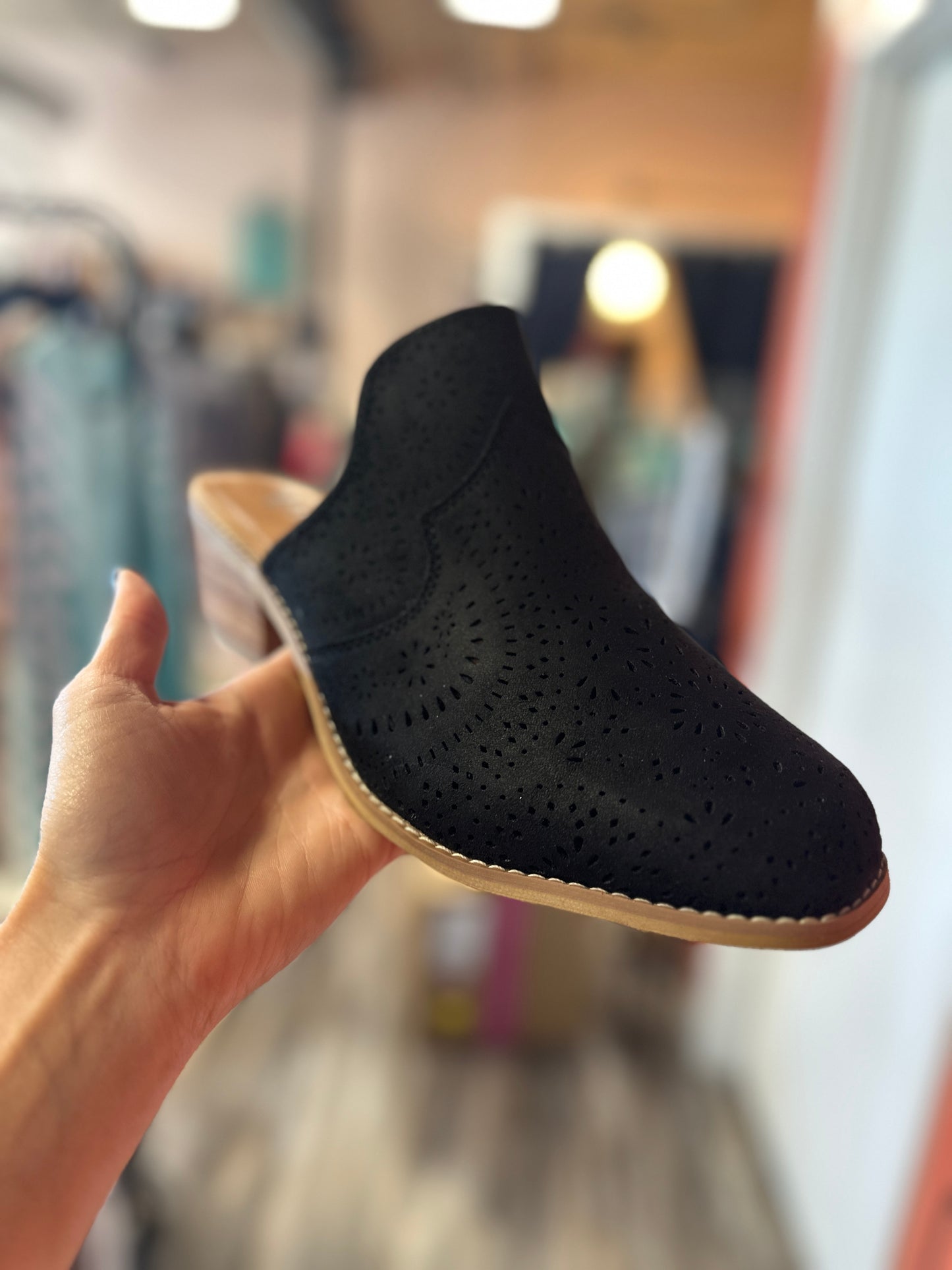 Black Queen Slip On