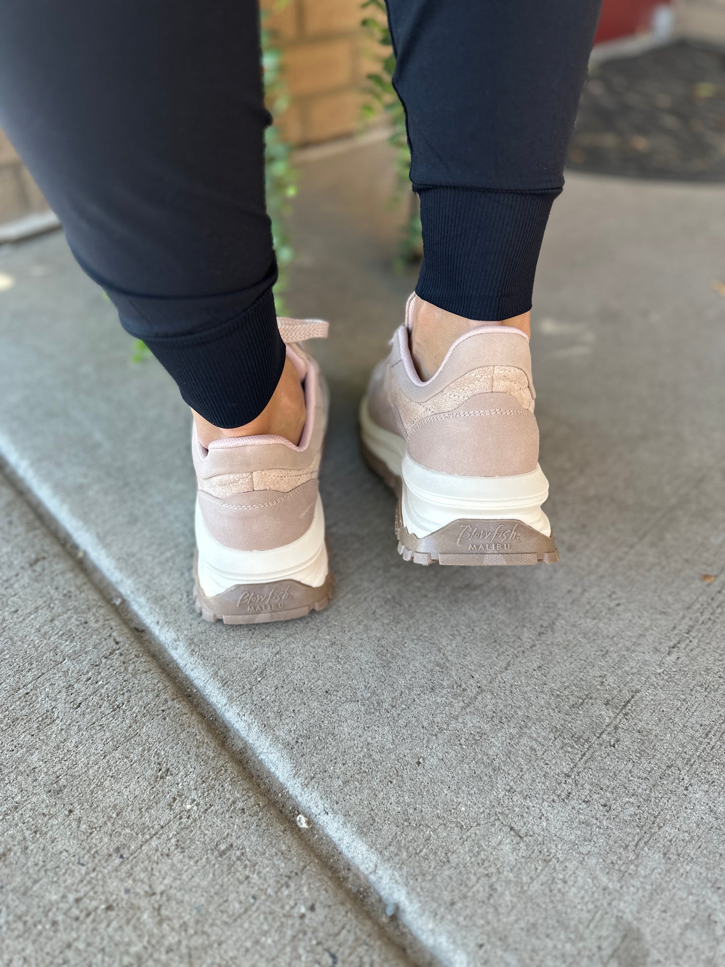 Taupe Luna Sneakers