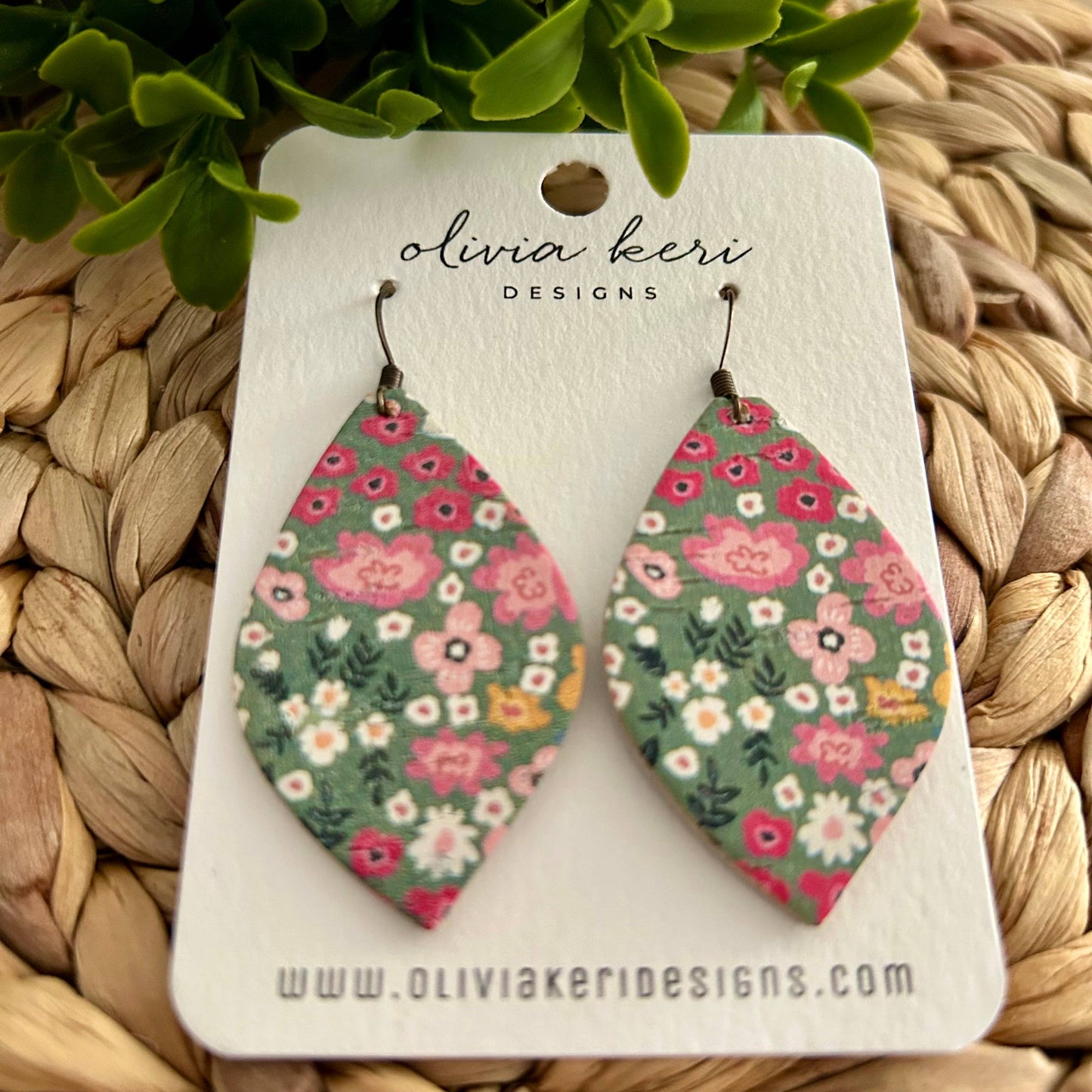 Olivia - Green & Pink Floral