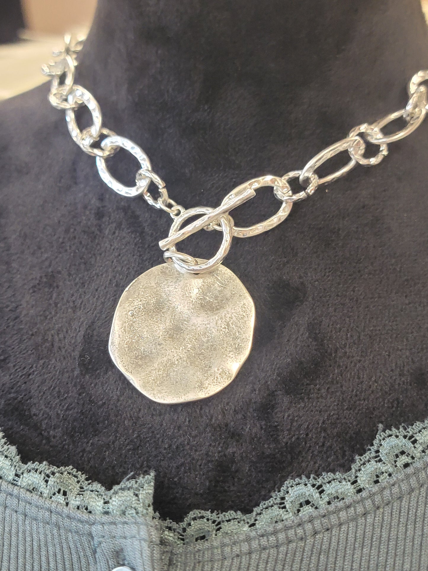 Hammered Link Necklace witih Coin Charm