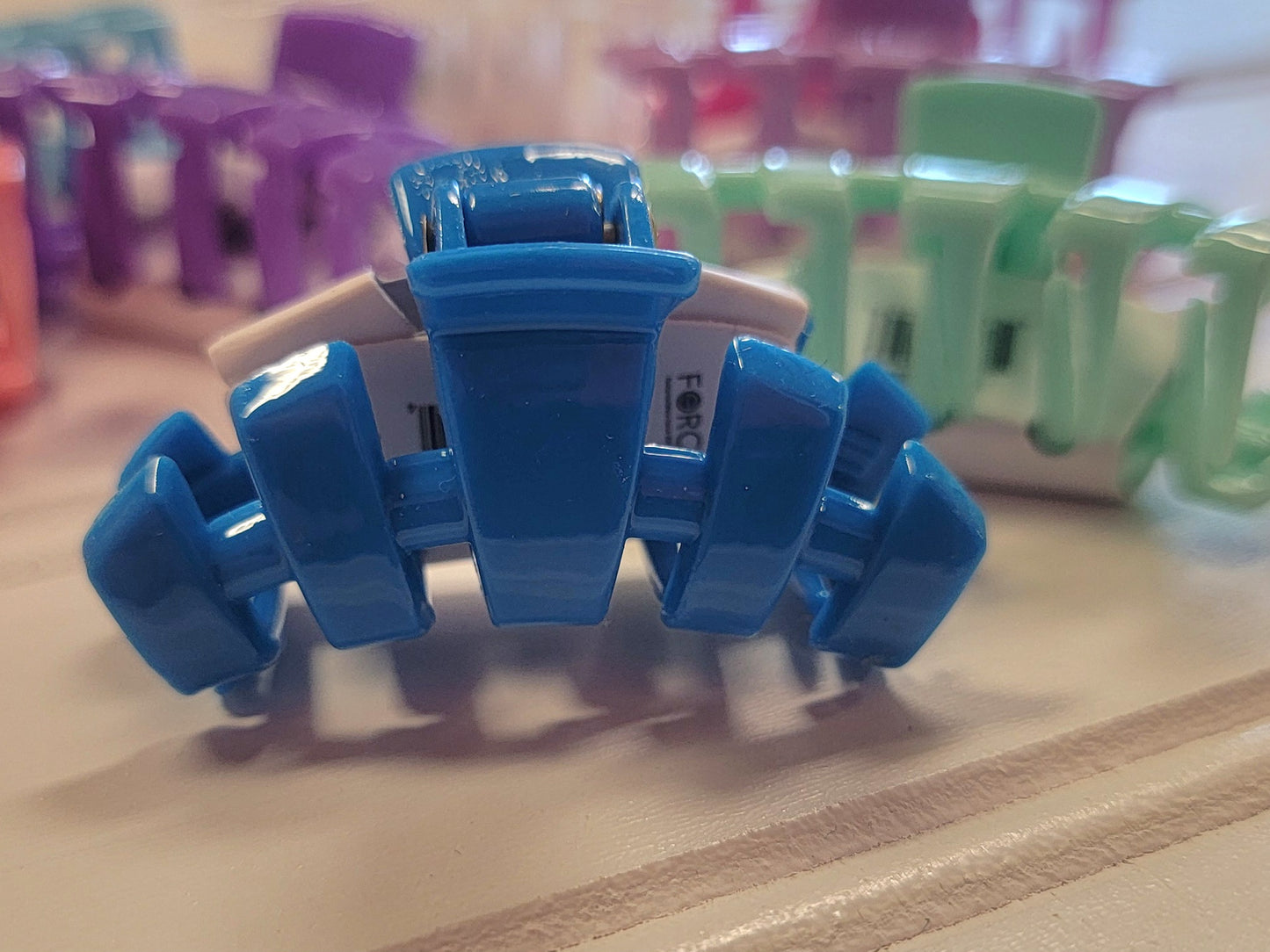 Teleties Tiny Claw Clip