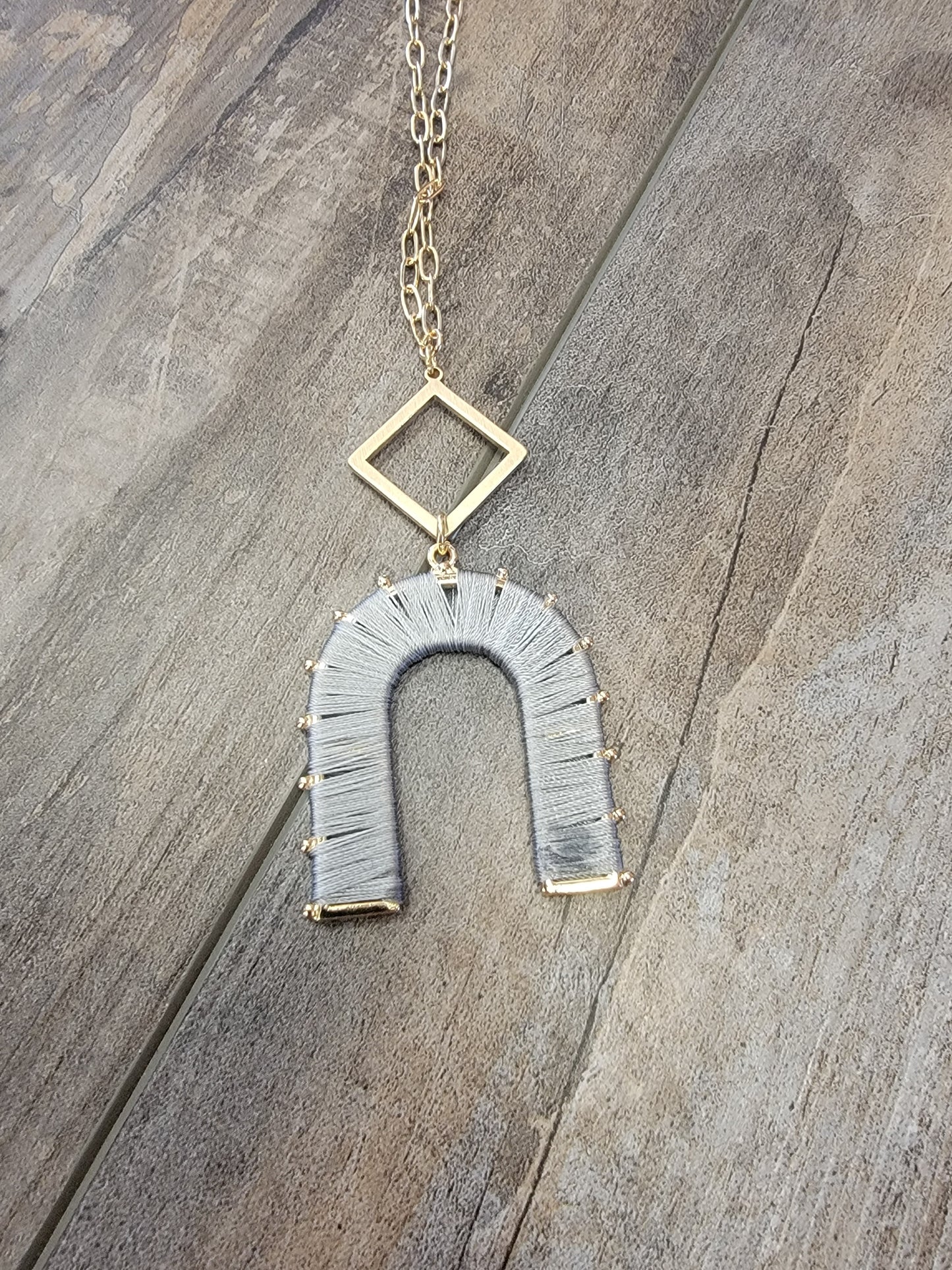 Threaded U Shape Necklace