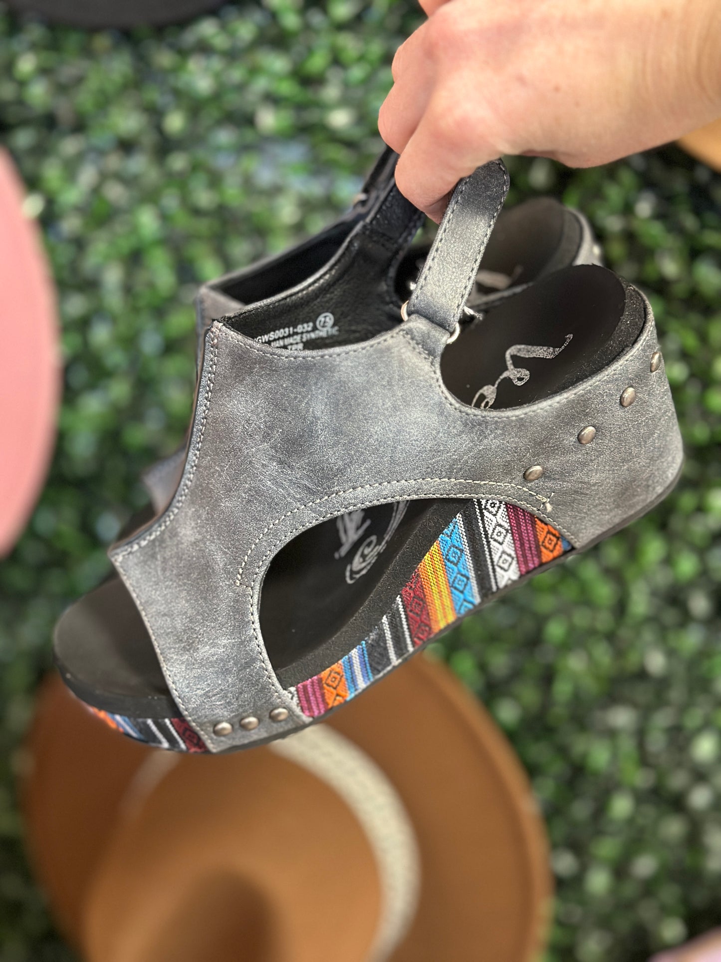 Grey Wedge with Embroidery