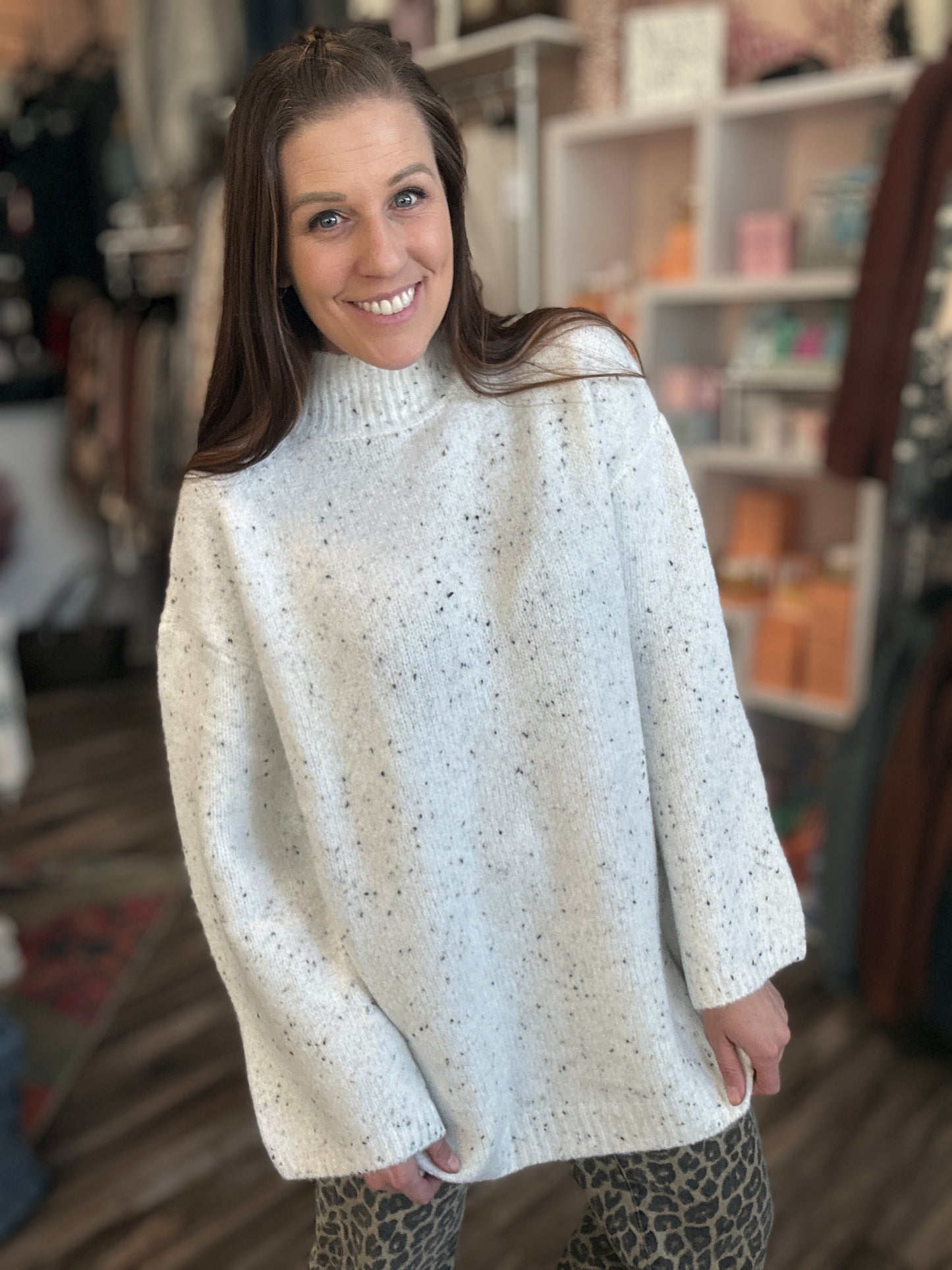 Yarn Knit Speckled Turtleneck Sweater