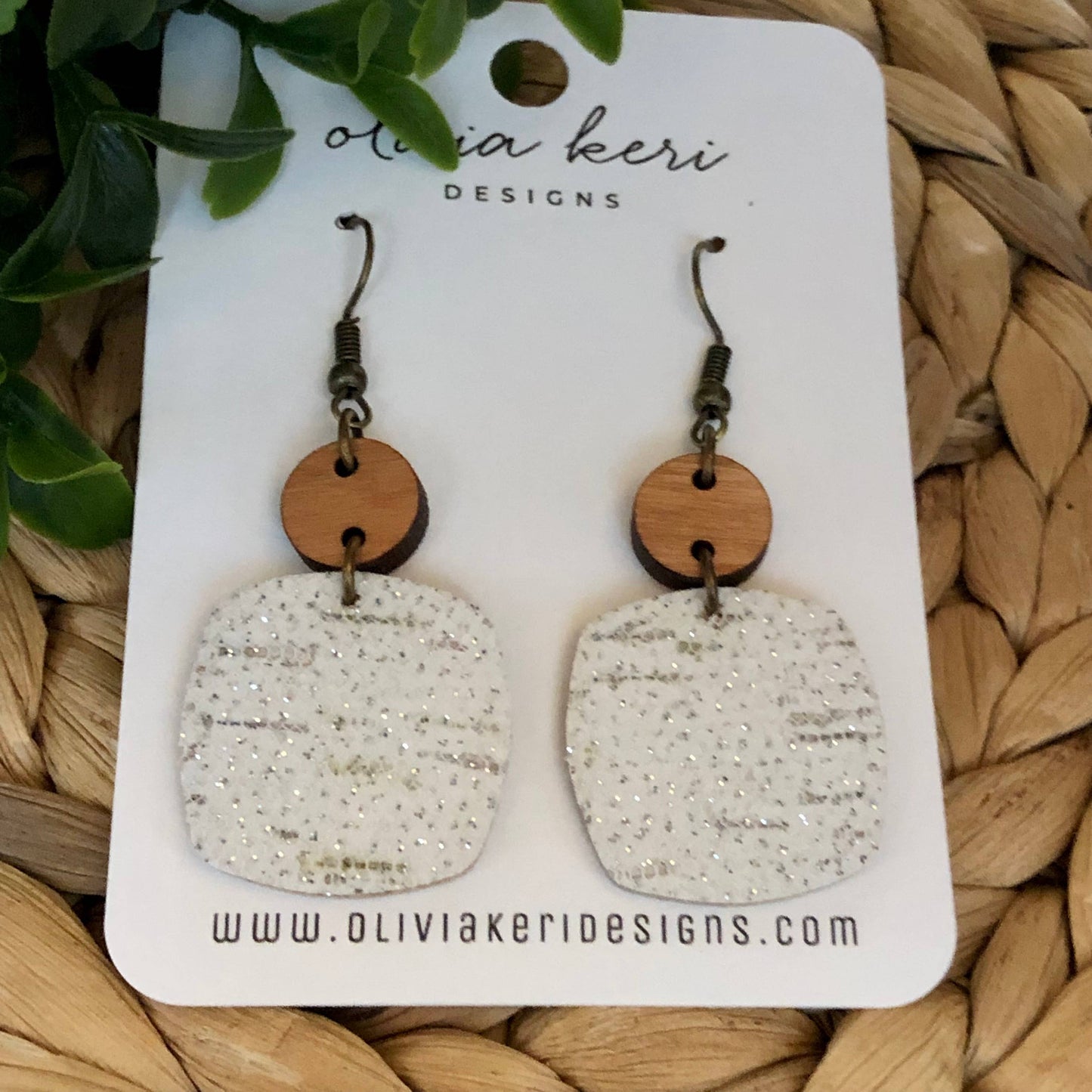 Nora - Sparkle White Birch