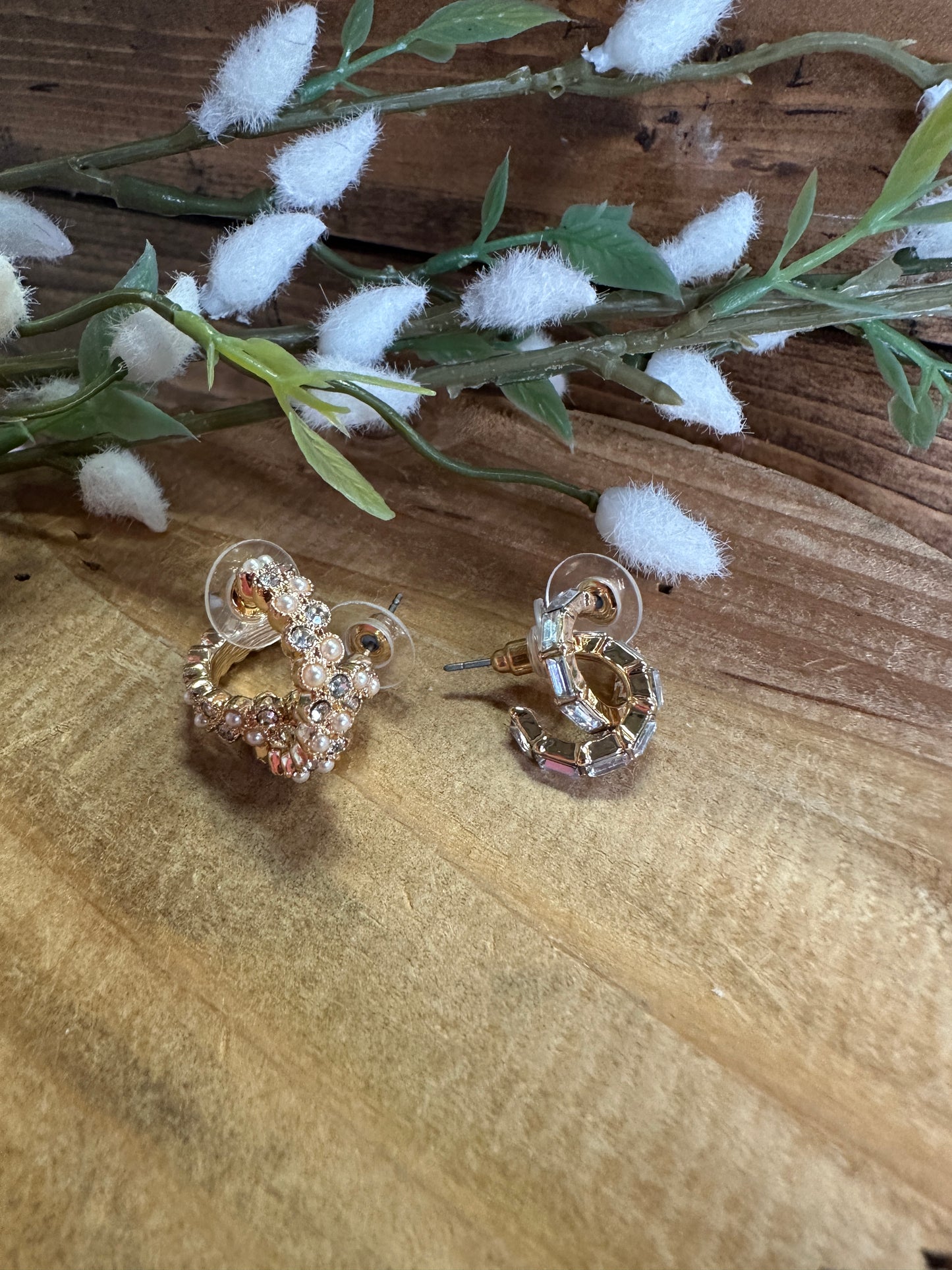 Set of 2 Gold Hoops