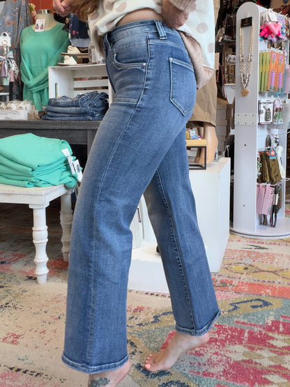 Violeta Patch Pocket Wide Leg Jeans
