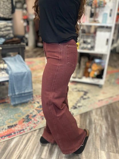 Twisted Seam Retro Burgundy Jeans