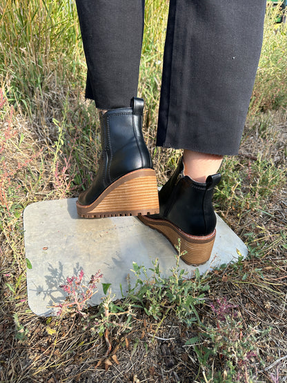 Black Arten Bootie