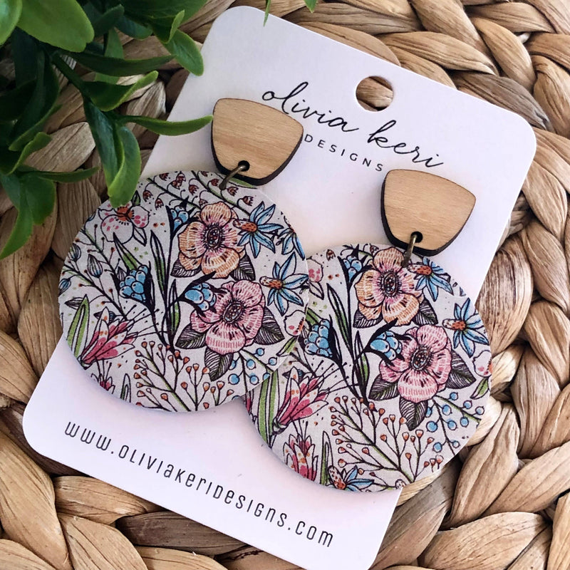Everly Round Earrings