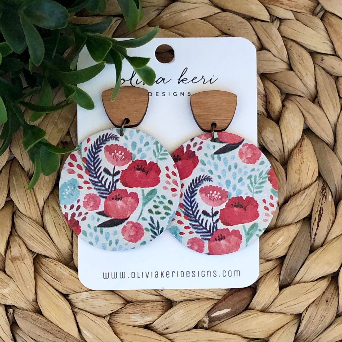Everly Round Earrings