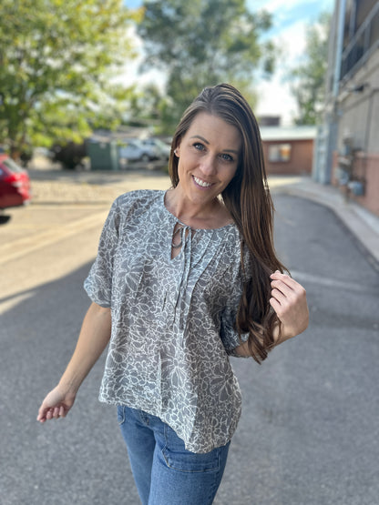 Flower Print Pintuck Blouse