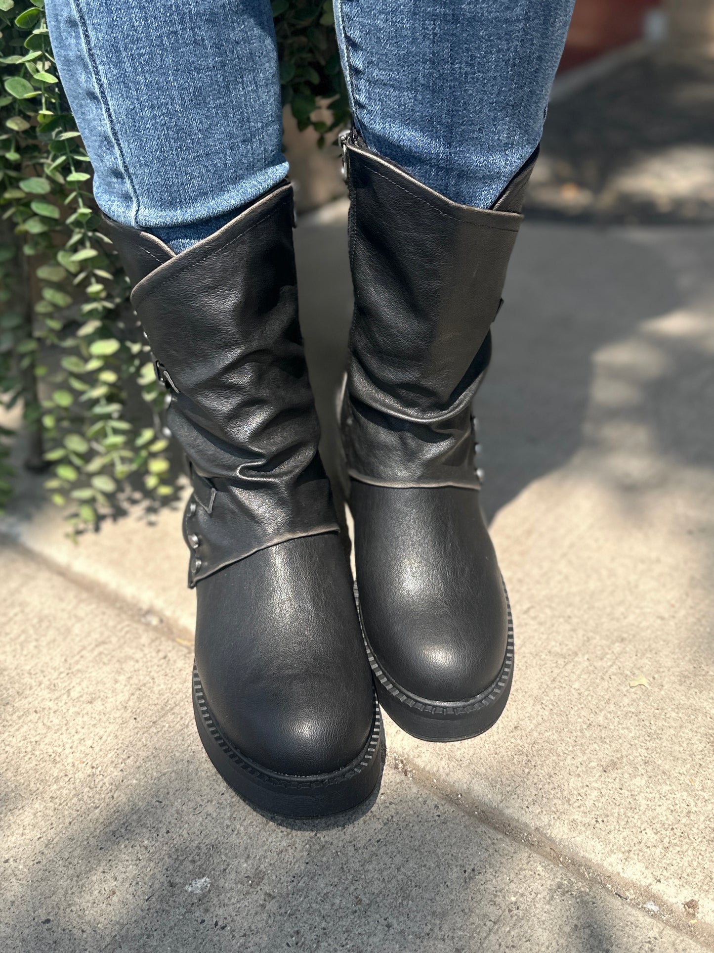 Black Venice Boot