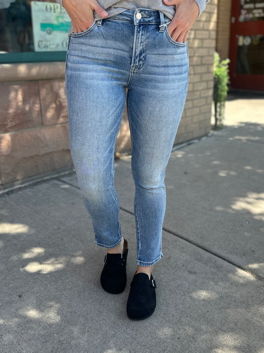 Mid Rise Skinny Holly Jeans