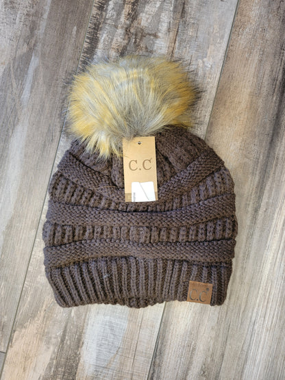 Ribbed Knit Faux Fur Pom Beanie