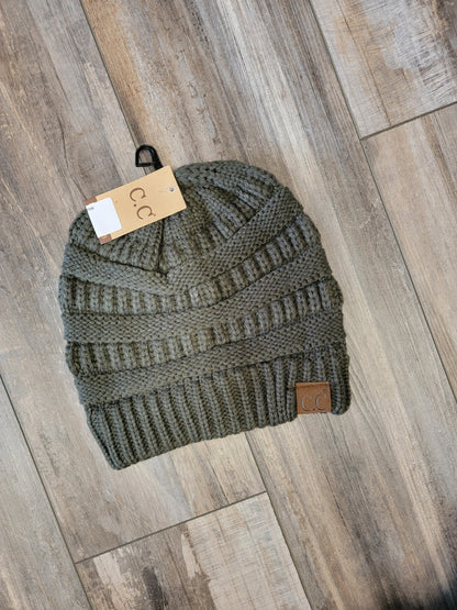 Solid Ribbed Knit C.C. Beanie