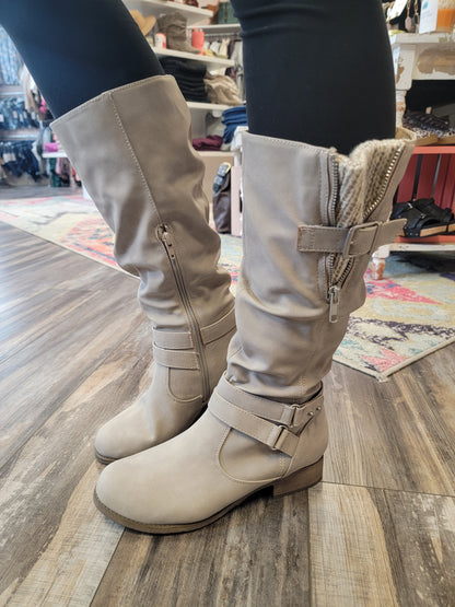 Light Grey Buckle Boot