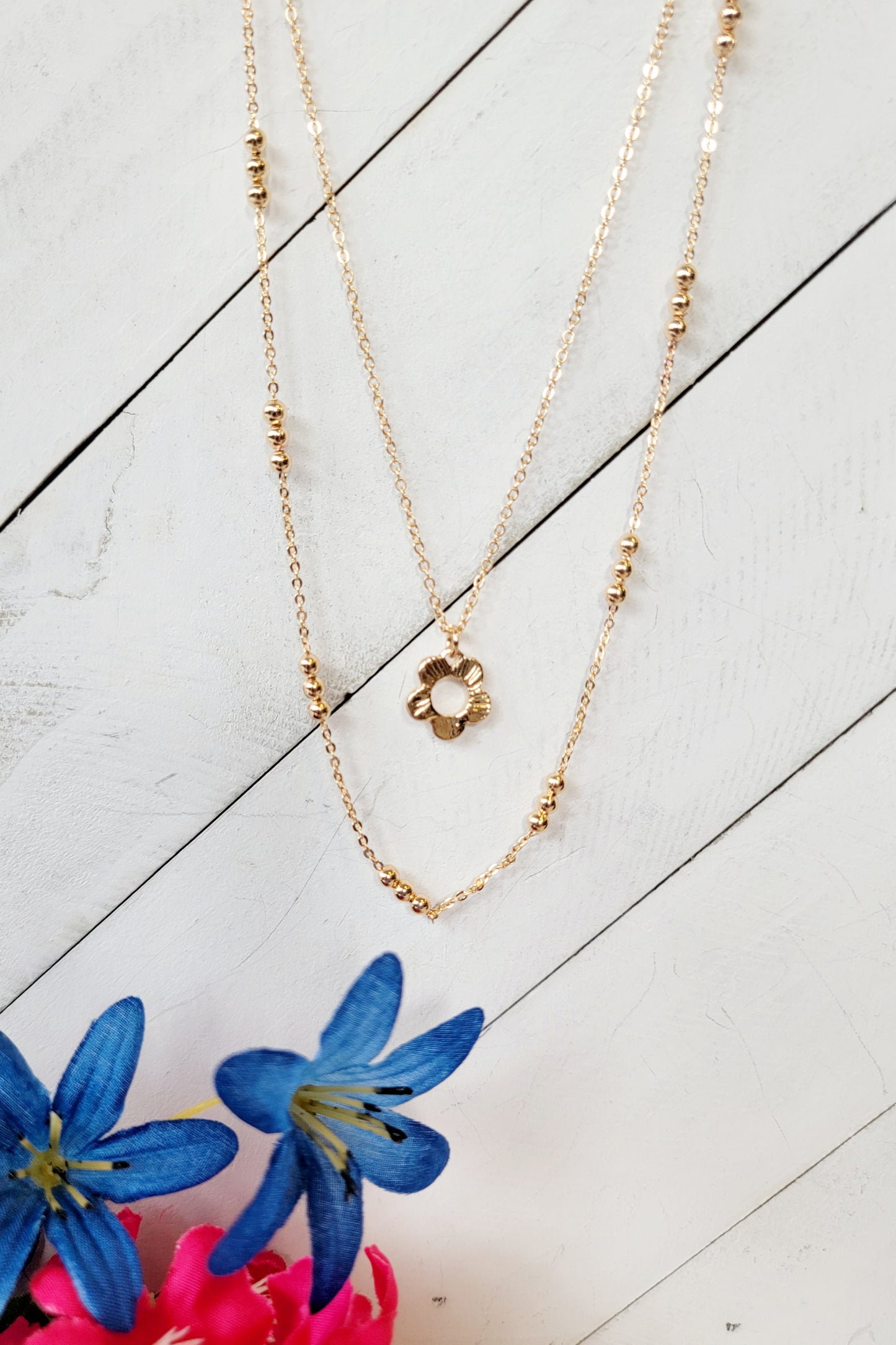 Triple Dot Flower Beaded Layered Necklace