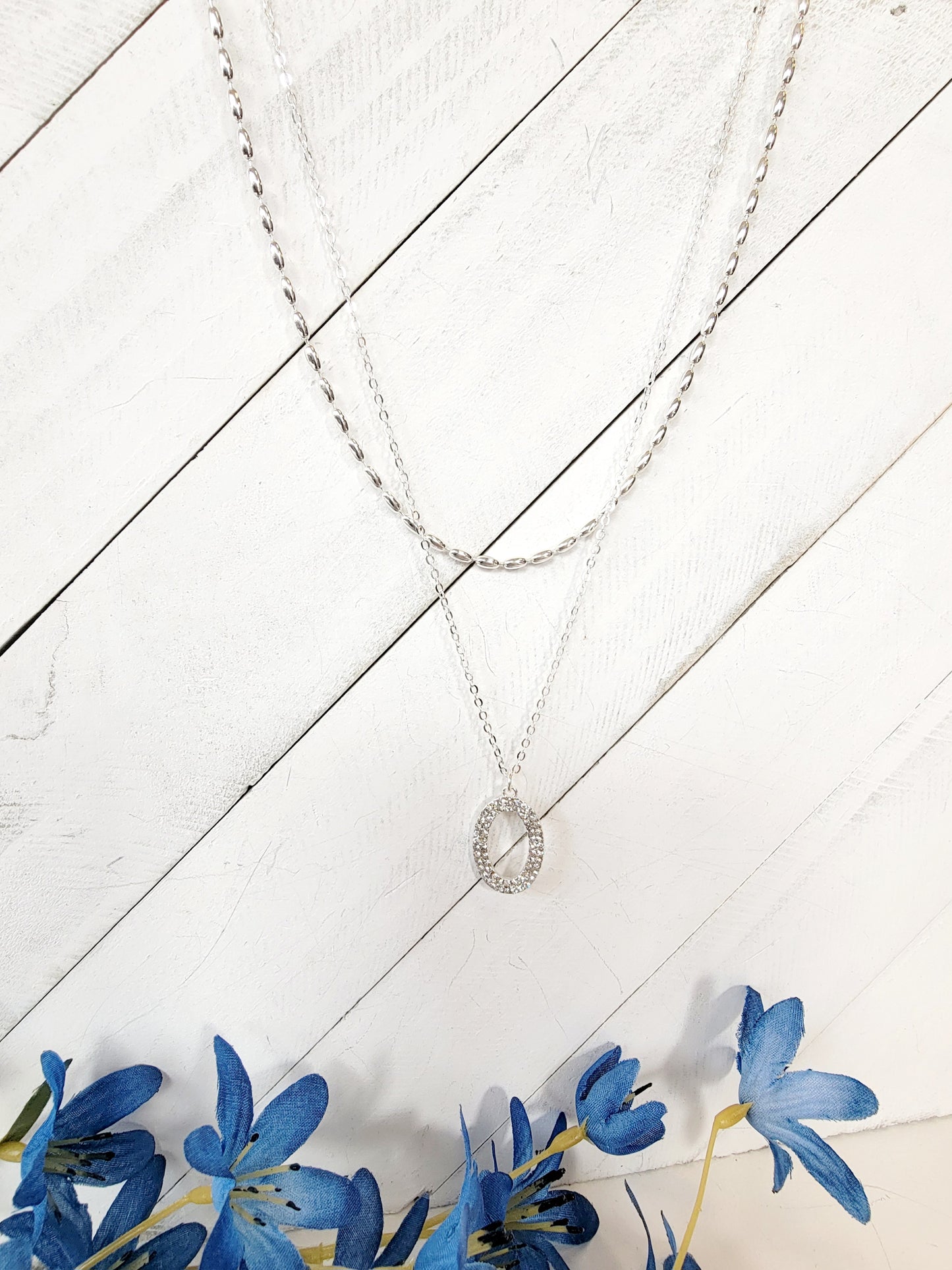 Double Layered Necklace With Oval Pendant