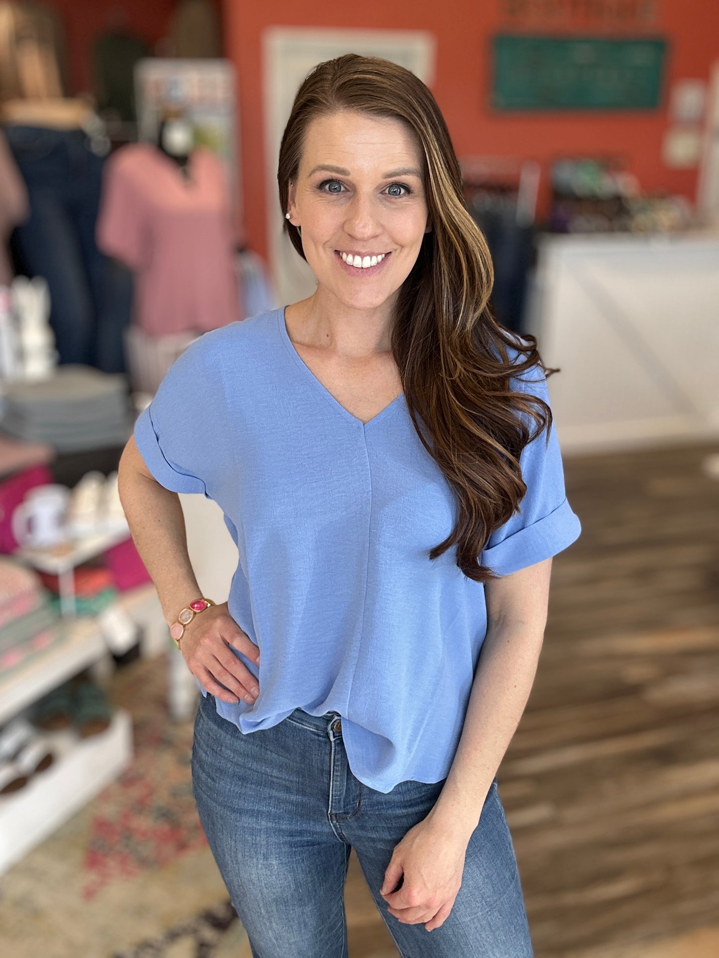 V-Neck Rolled Up  Short Sleeve