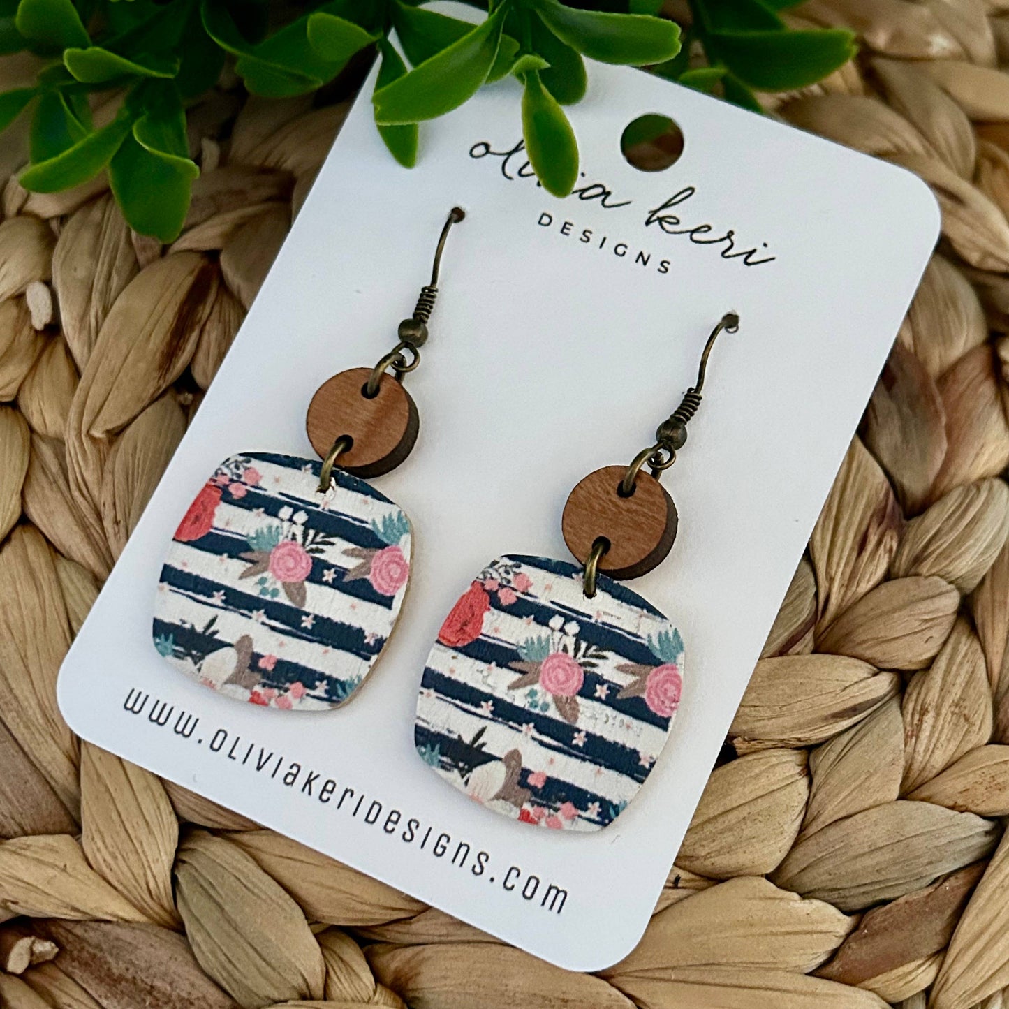 Nora - Honolulu Floral Stripe