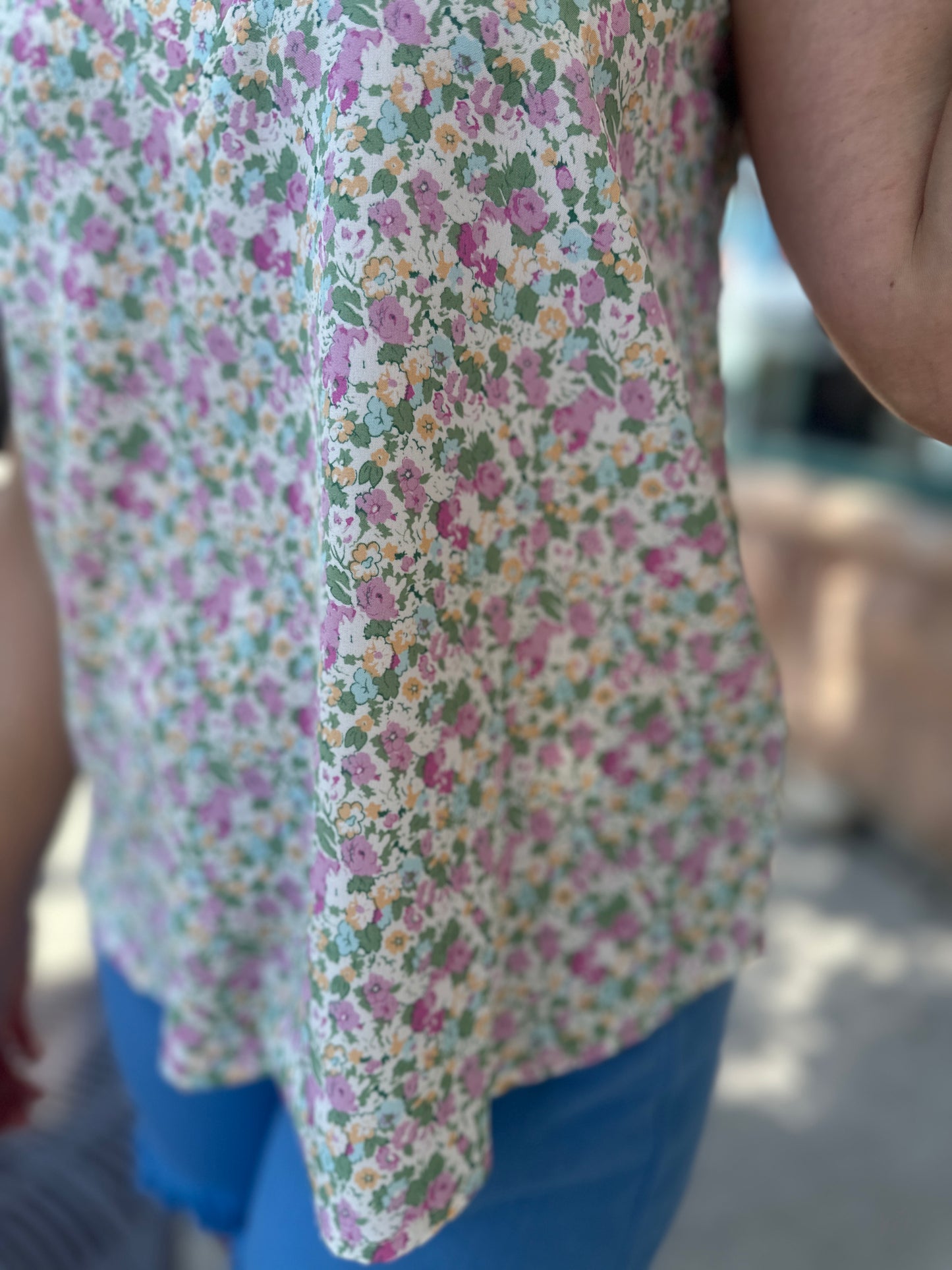 V-Neck Floral Printed Cami