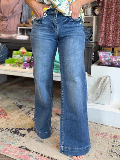 Lynn Mid Rise Wide Leg Jeans