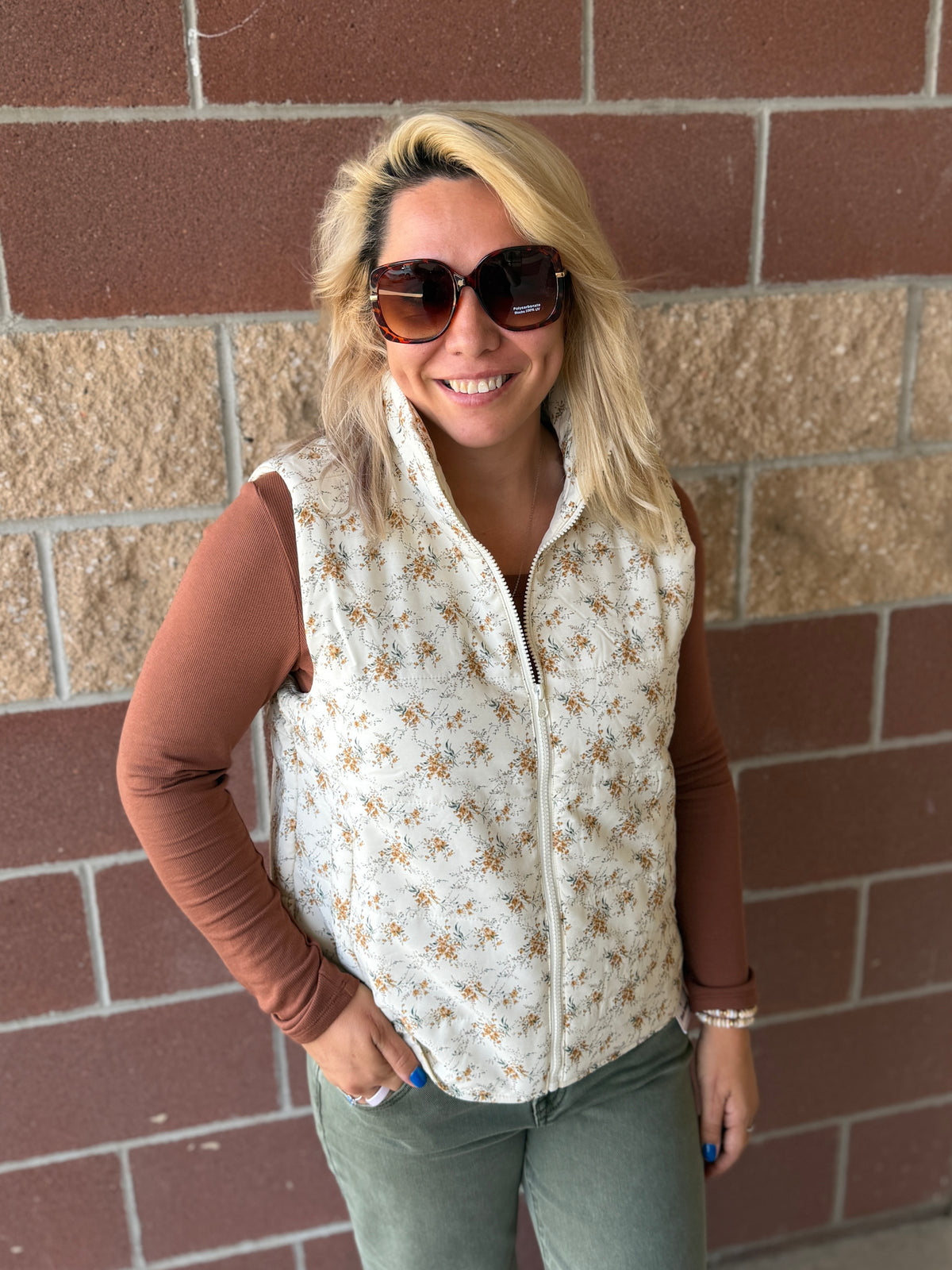 Ivory Floral Puff Vest