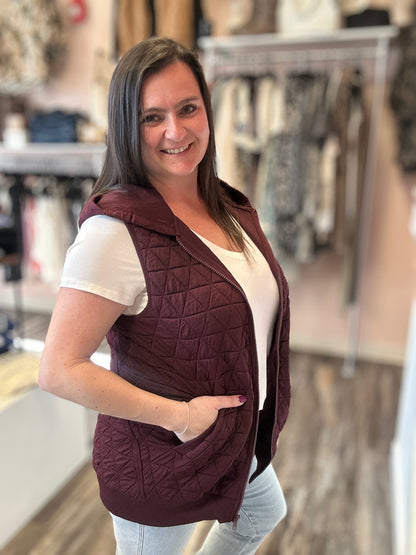 Quilted Knit Zip Up Vest