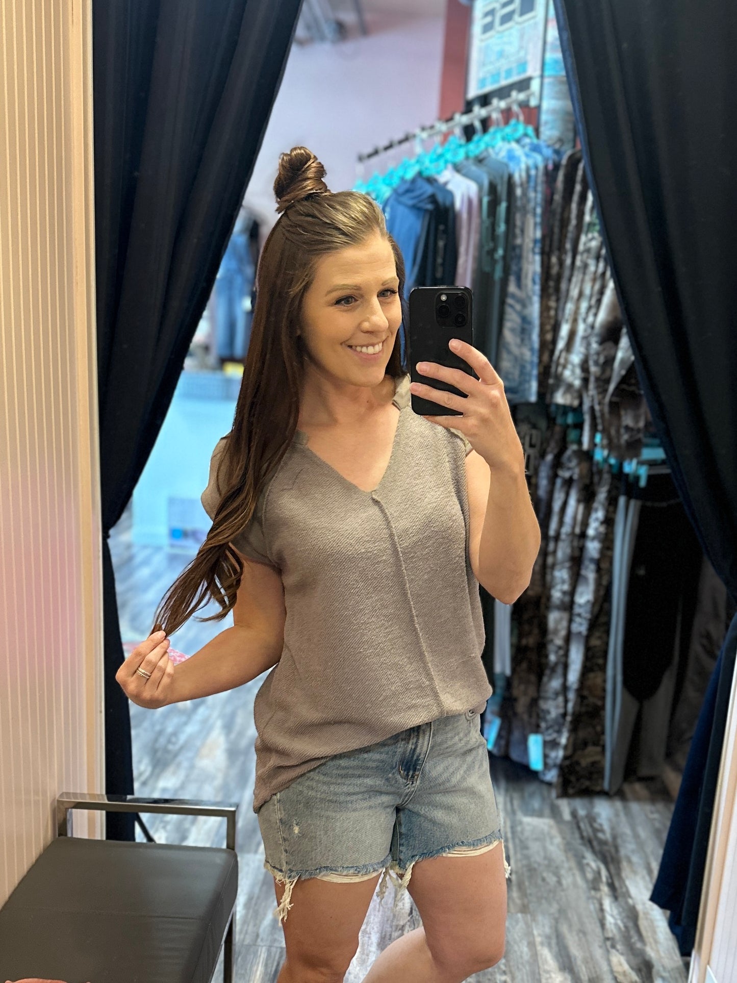 Reversed V-Neck Short Sleeve