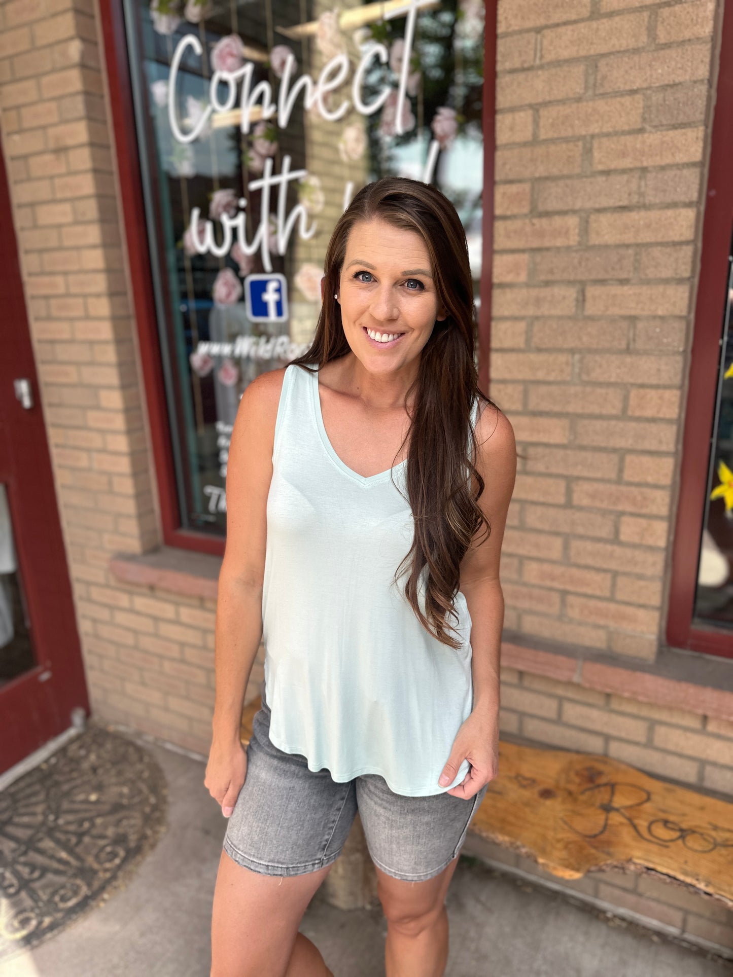 Basic V-Neck Tank