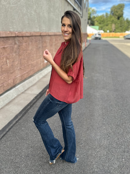 Short Sleeve Collar Button Up