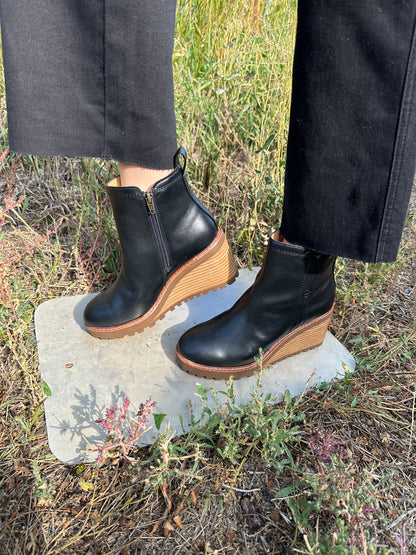 Black Arten Bootie