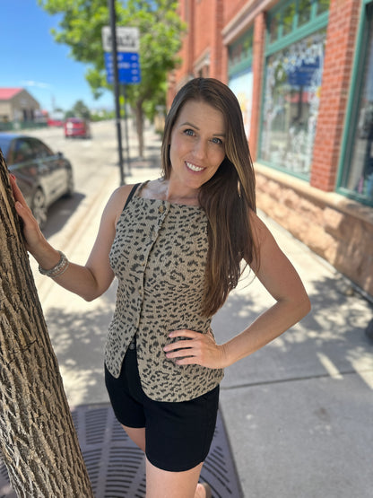 Ribbed Leopard Print Button Up Tank