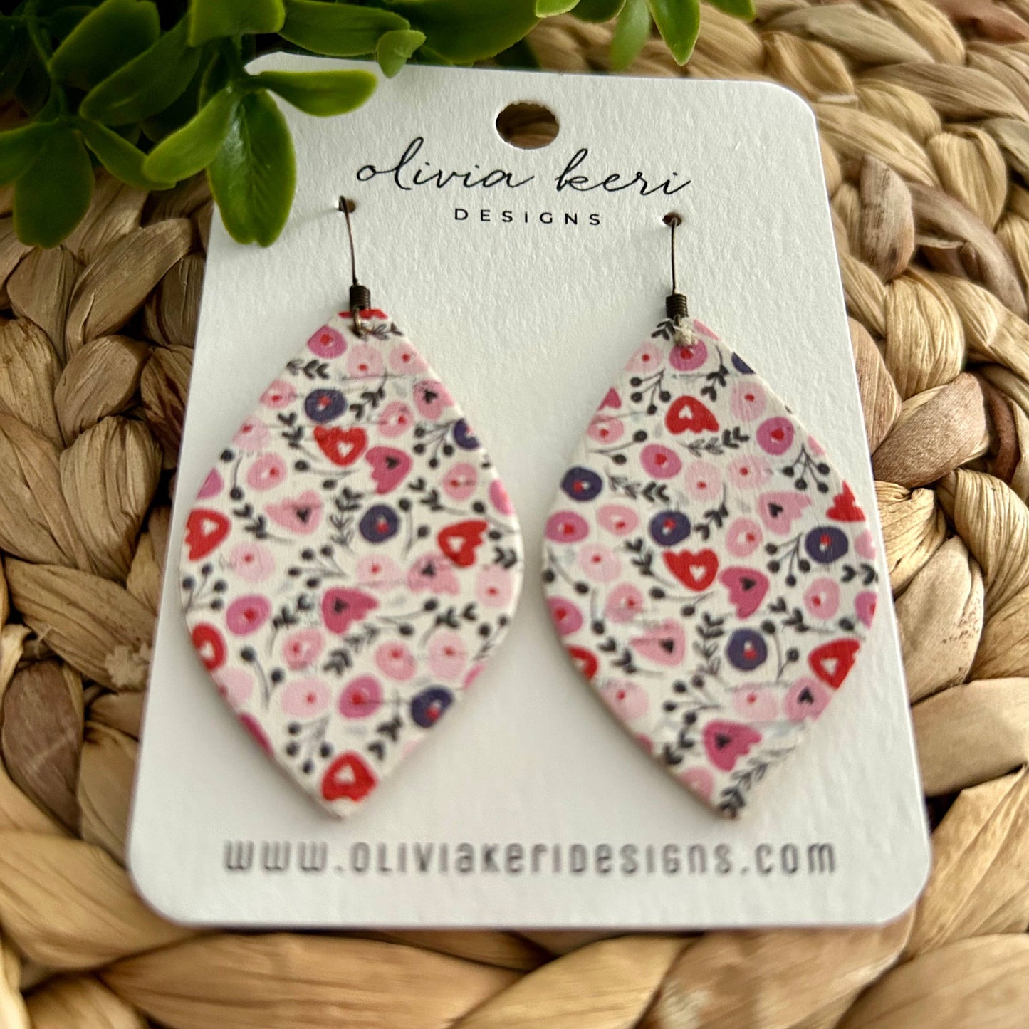 Olivia - Valentine's Floral Light